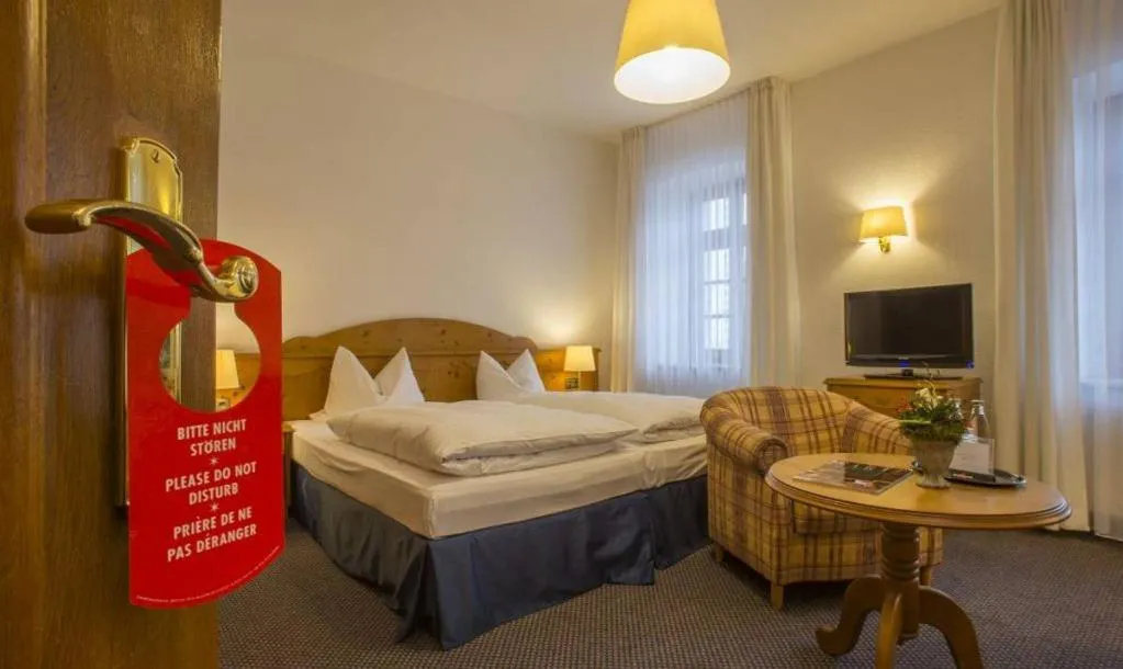 Bed in Landhotel Donner