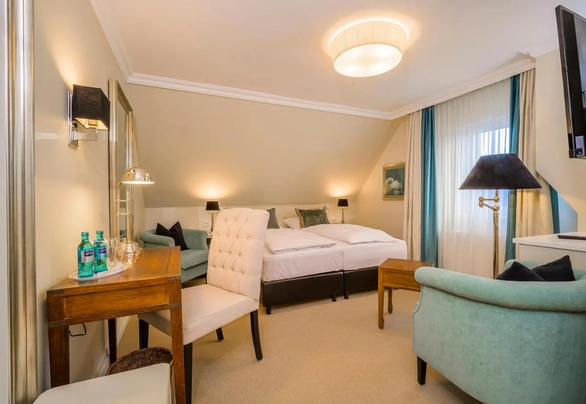 Bed in Landhotel Donner