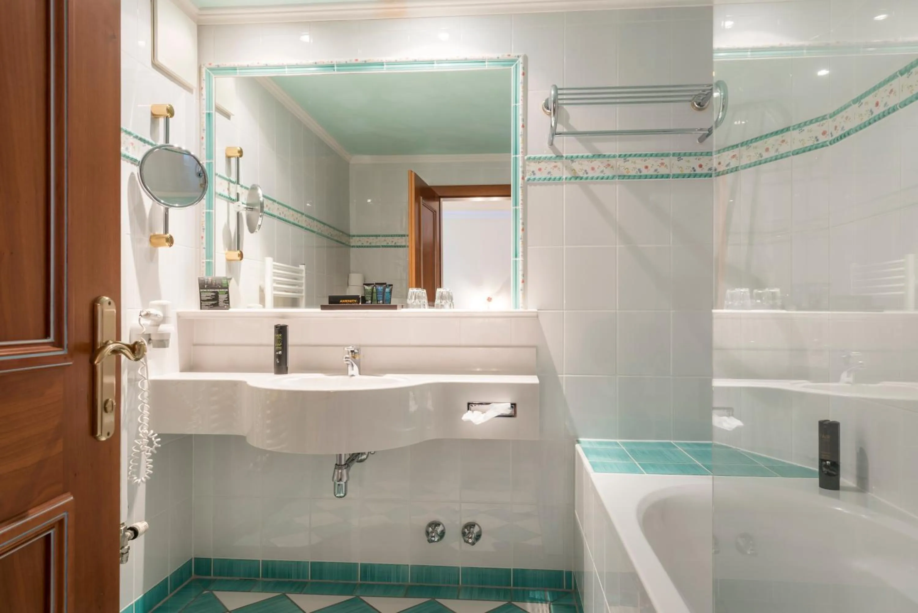 Bathroom in eva,GARDEN