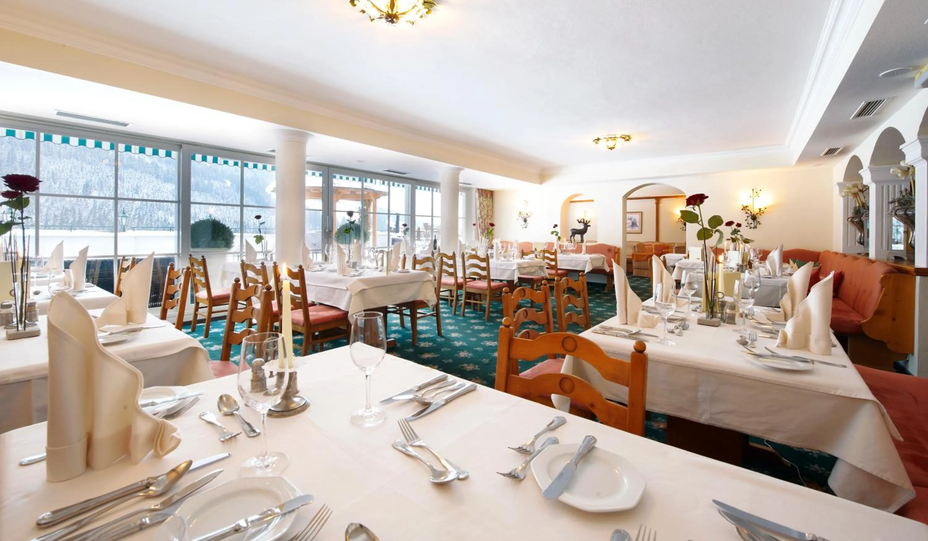 Restaurant/places to eat in eva,GARDEN