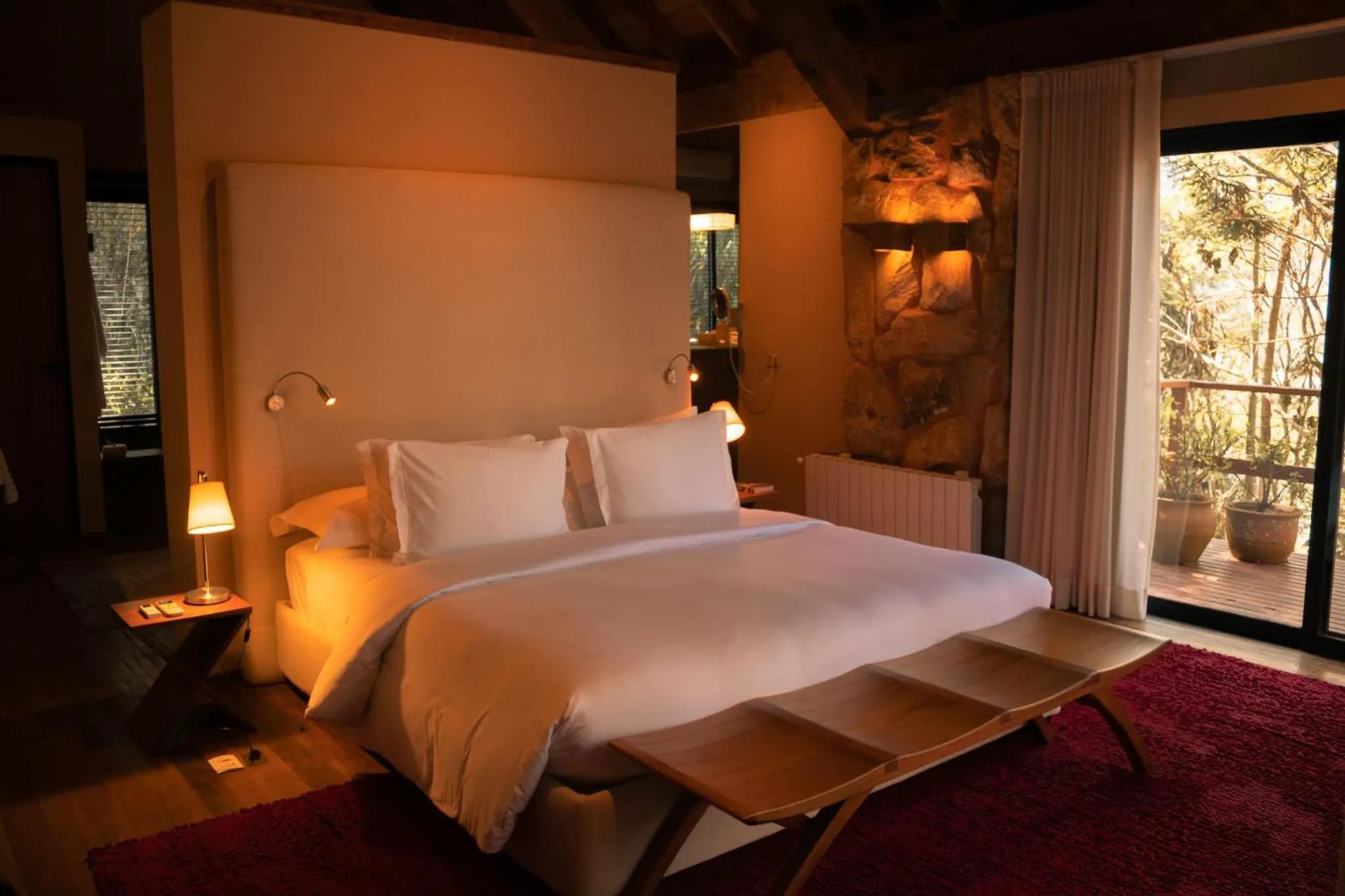 Photo of the whole room, Bed in Botanique Hotel Experience - Campos do Jordão