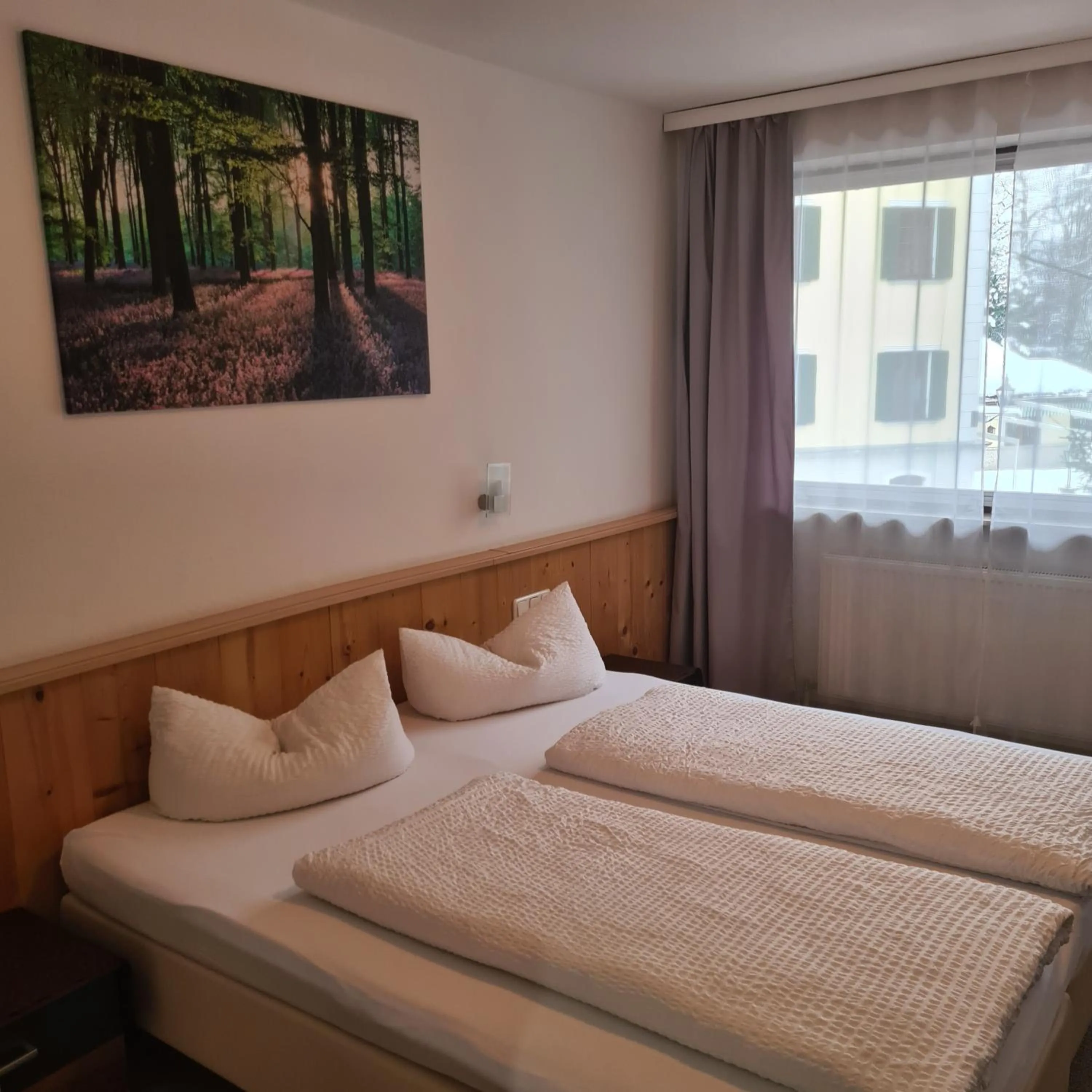 Photo of the whole room, Bed in Gasthof Hotel Kirchenwirt