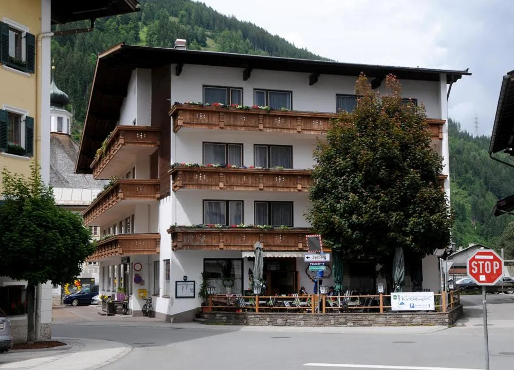 Property building in Gasthof Hotel Kirchenwirt