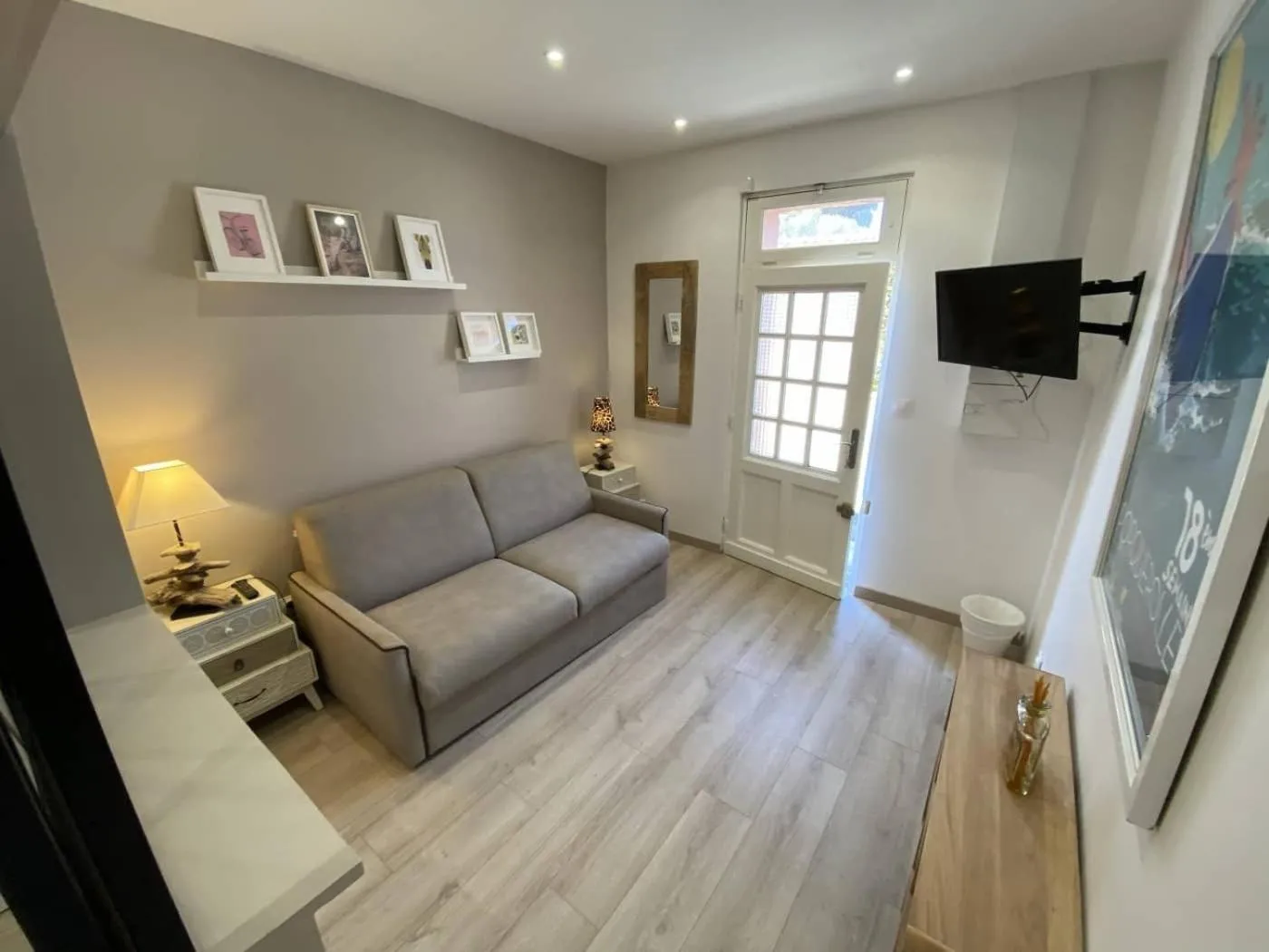 Living room in L'Arche de Porquerolles