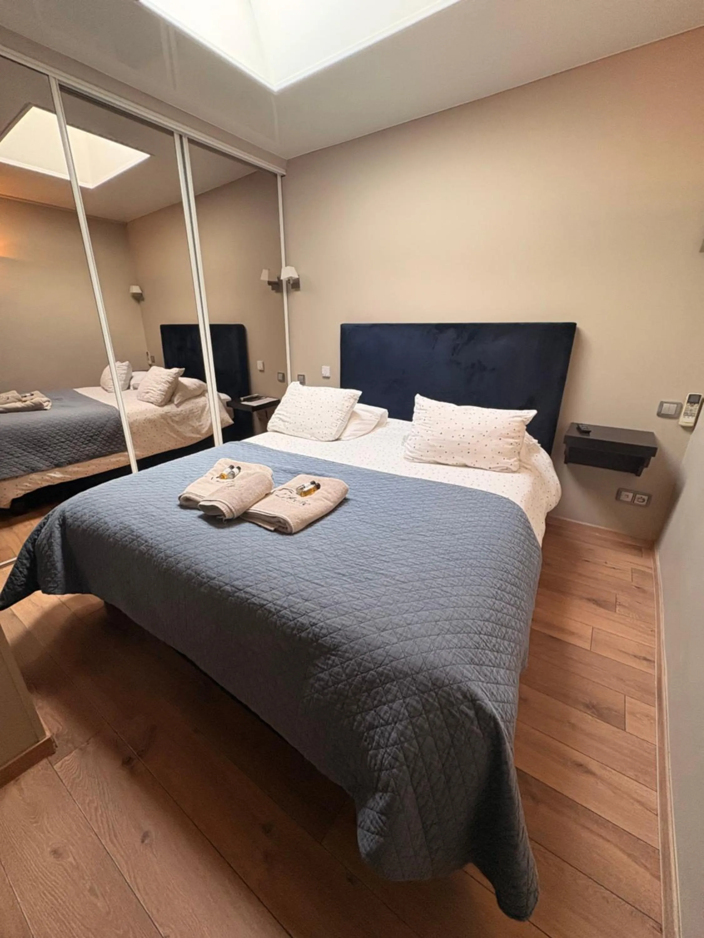 Bed in L'Arche de Porquerolles