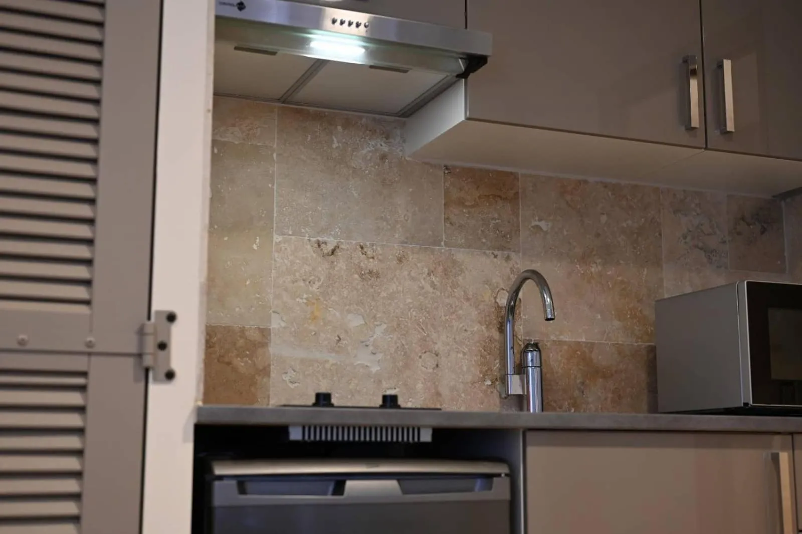 Kitchen or kitchenette in L'Arche de Porquerolles