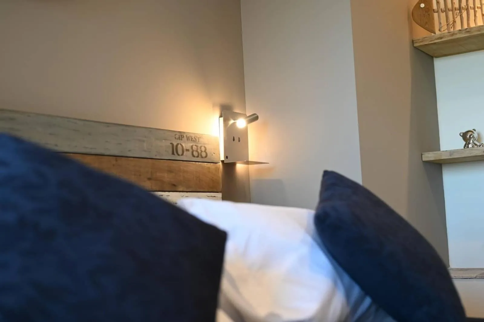 Bed in L'Arche de Porquerolles