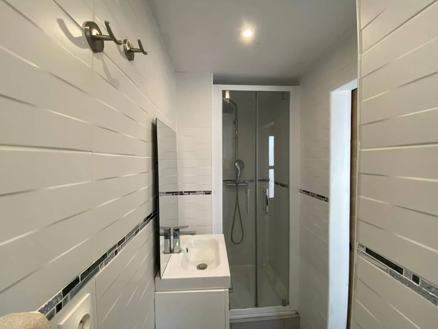 Bathroom in L'Arche de Porquerolles