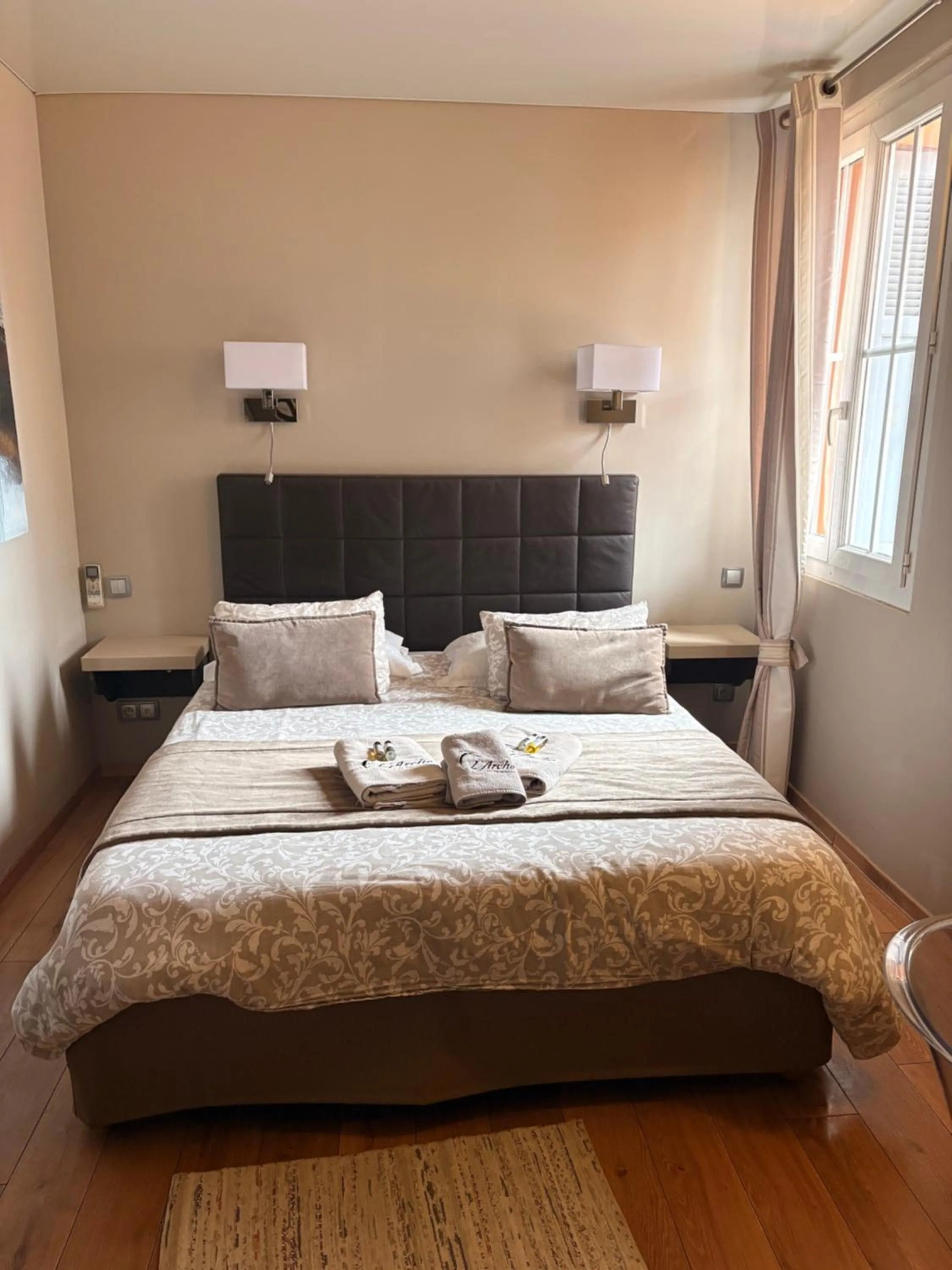 Bed in L'Arche de Porquerolles