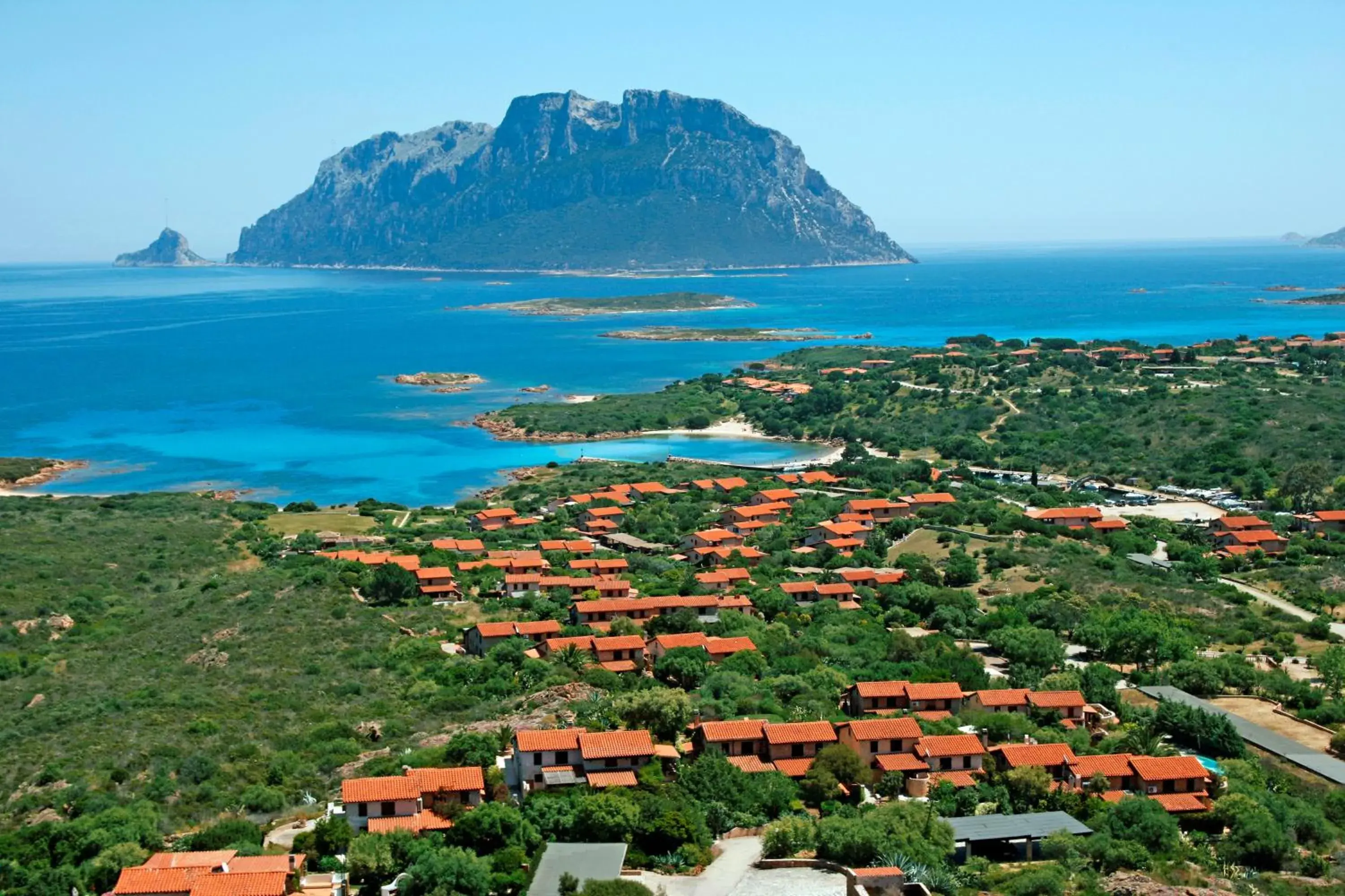 Property building in Felix Hotels - Hotel Residence Porto San Paolo Property building in Felix Hotels - Hotel Residence Porto San Paolo