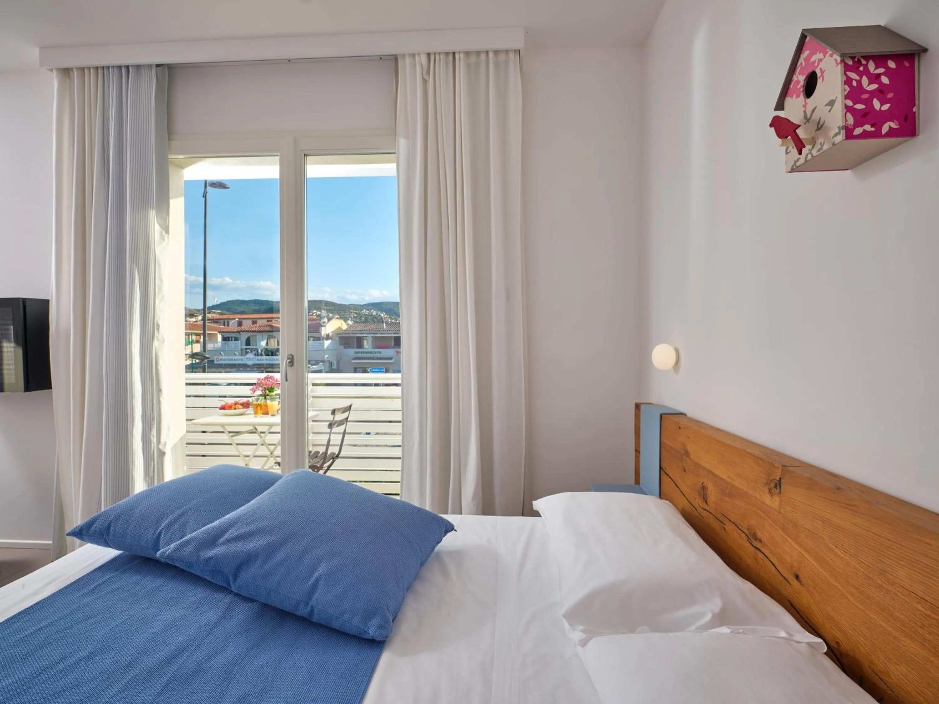 Bed in Felix Hotels - Hotel Residence Porto San Paolo