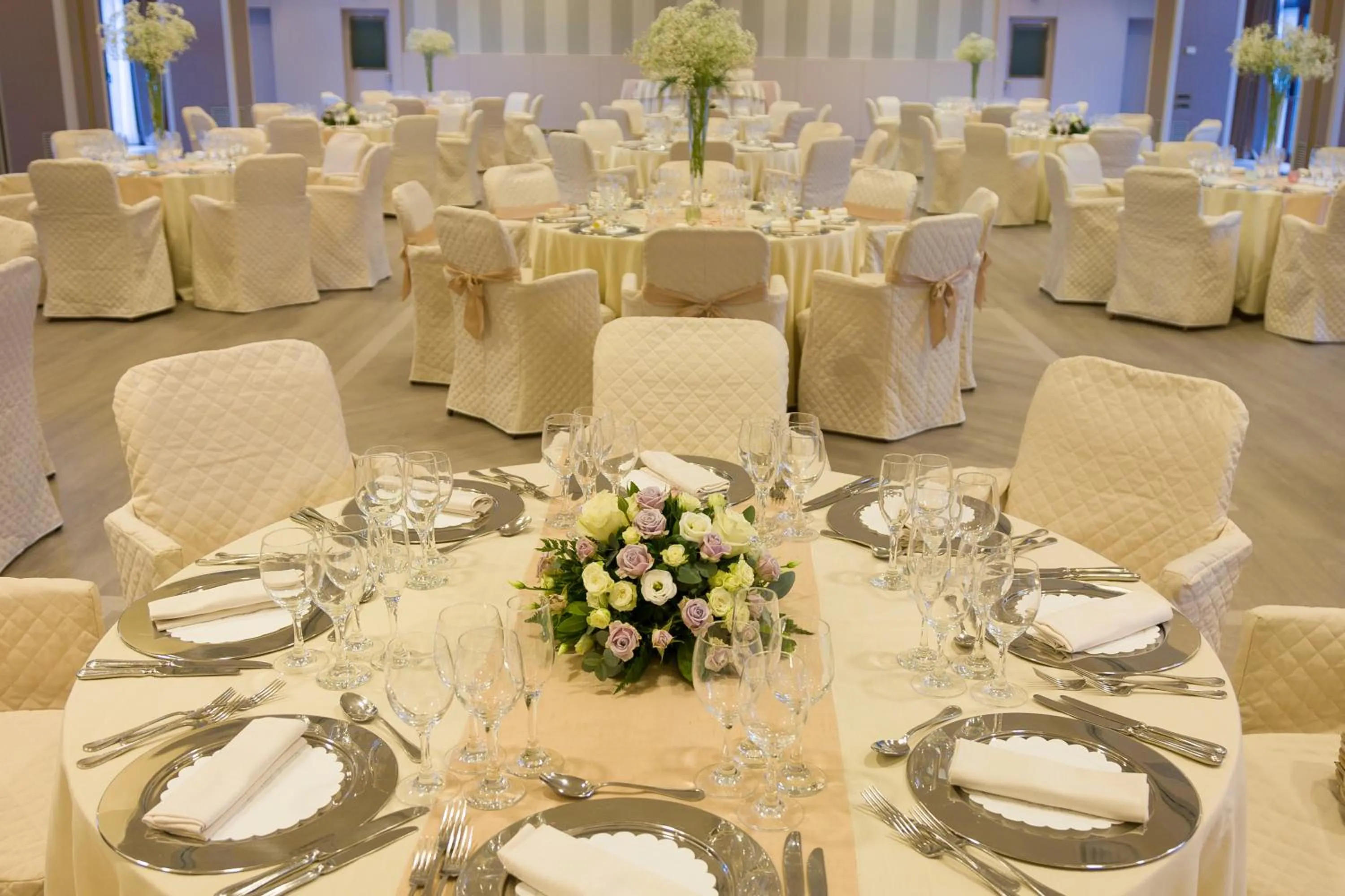 Restaurant/places to eat in Hotel Federico II