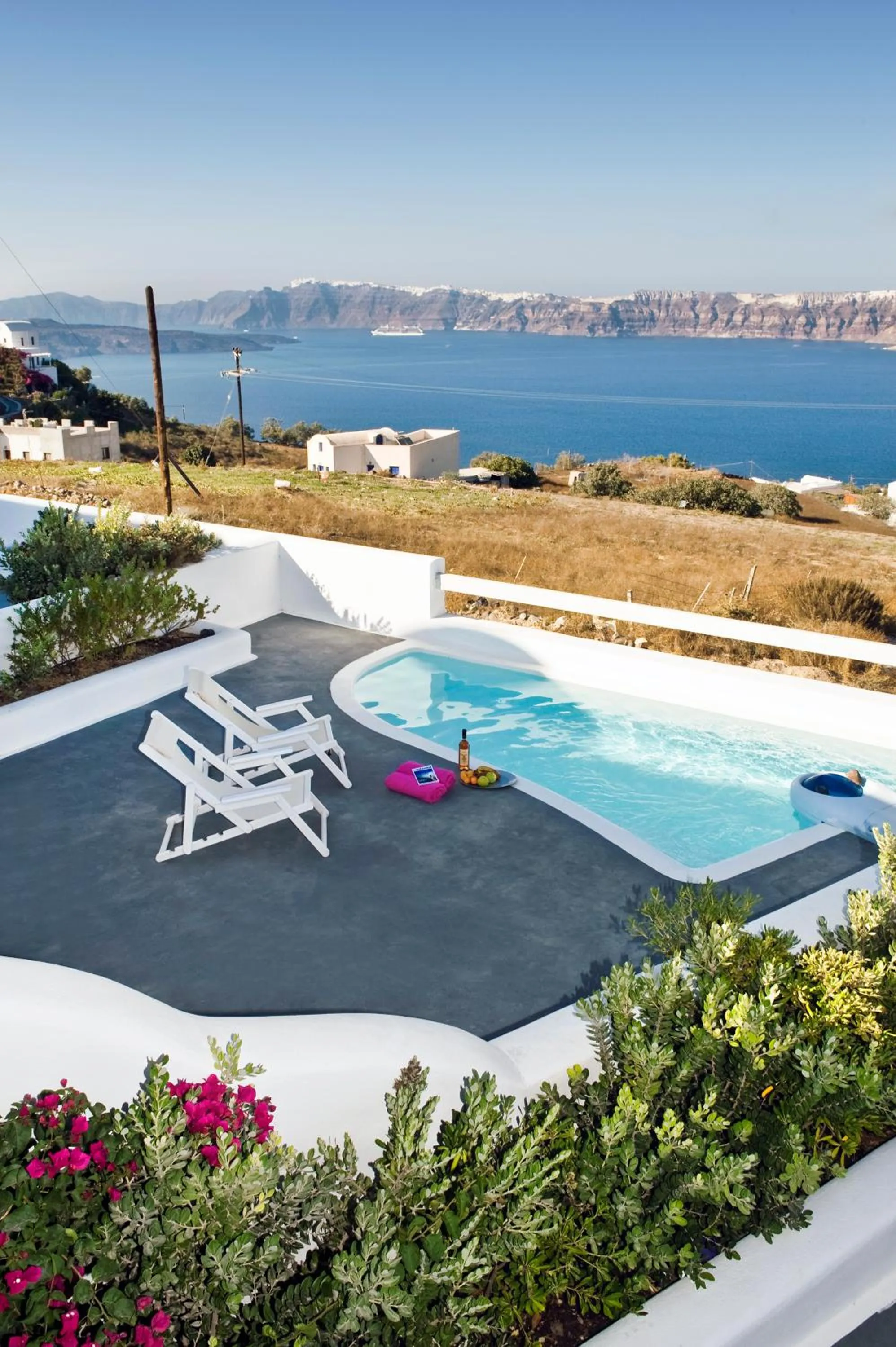 Pool view in Aura Marina Apartments Santorini