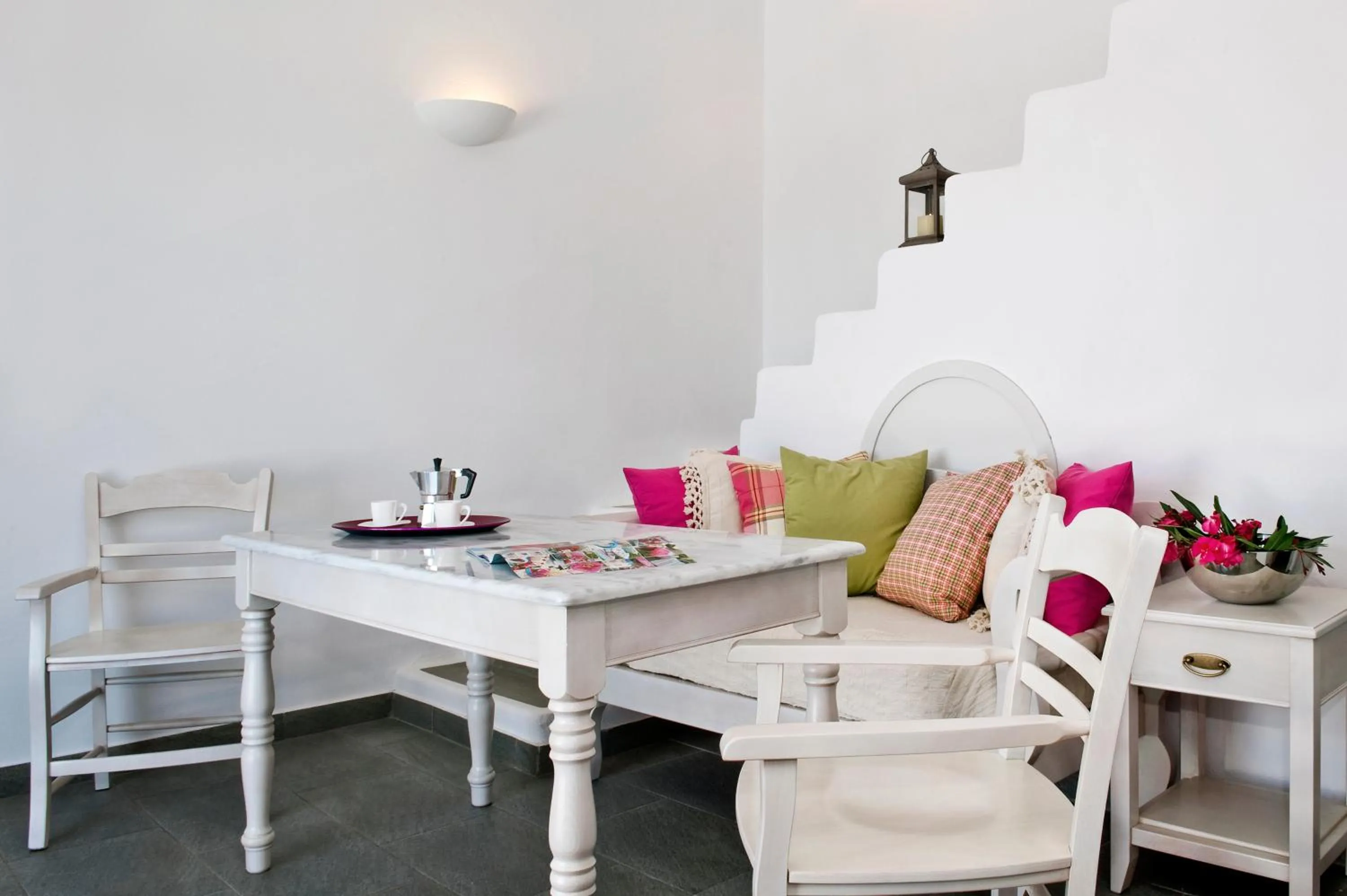 Living room in Aura Marina Apartments Santorini