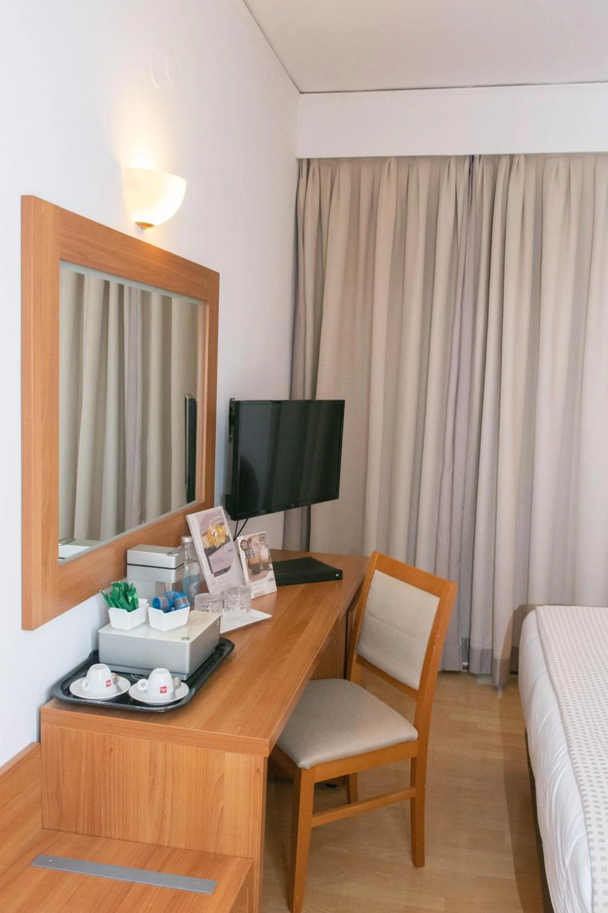TV and multimedia, Bed in Leto Boutique Hotel Agrinio