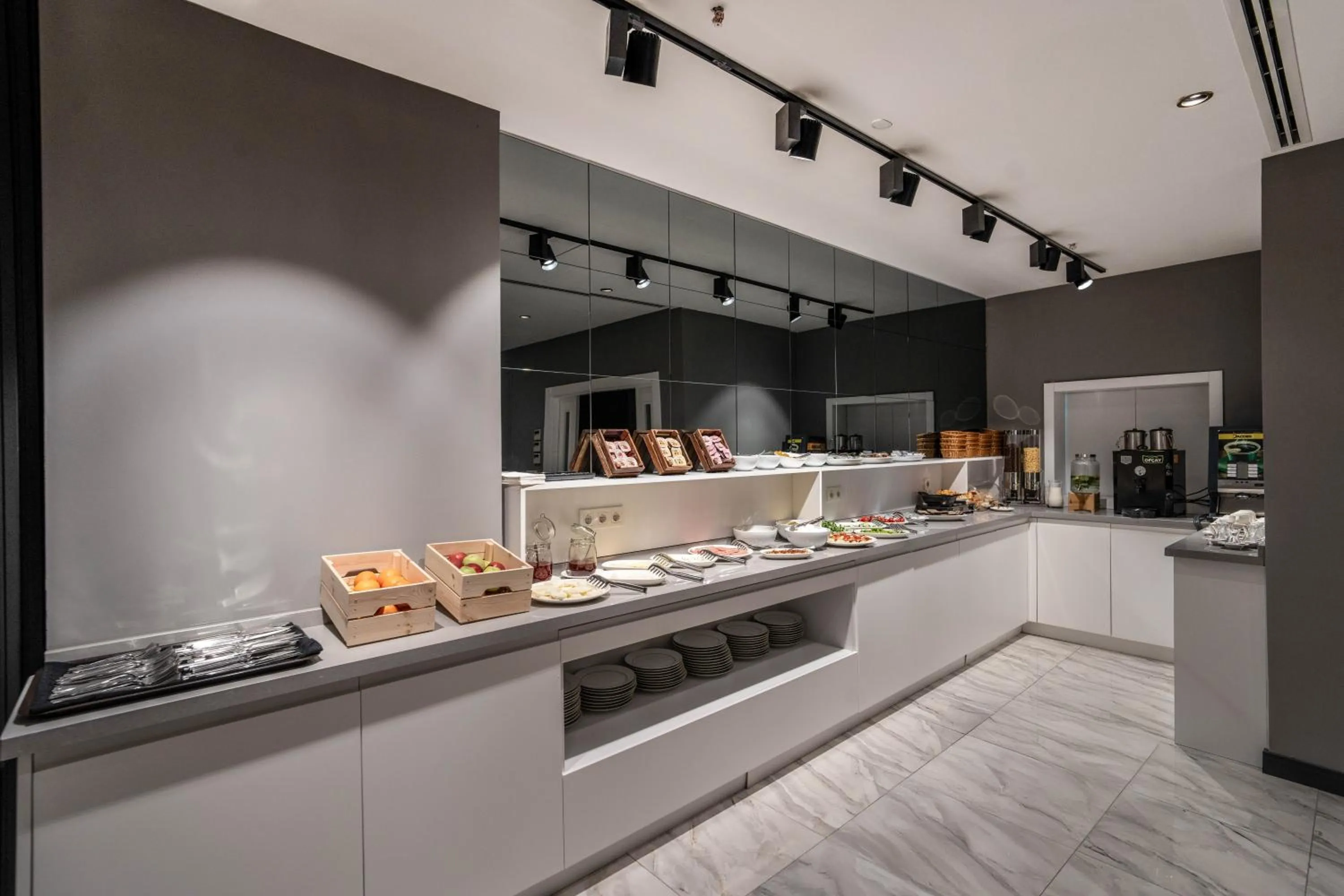 Breakfast in Golden Pars Hotel