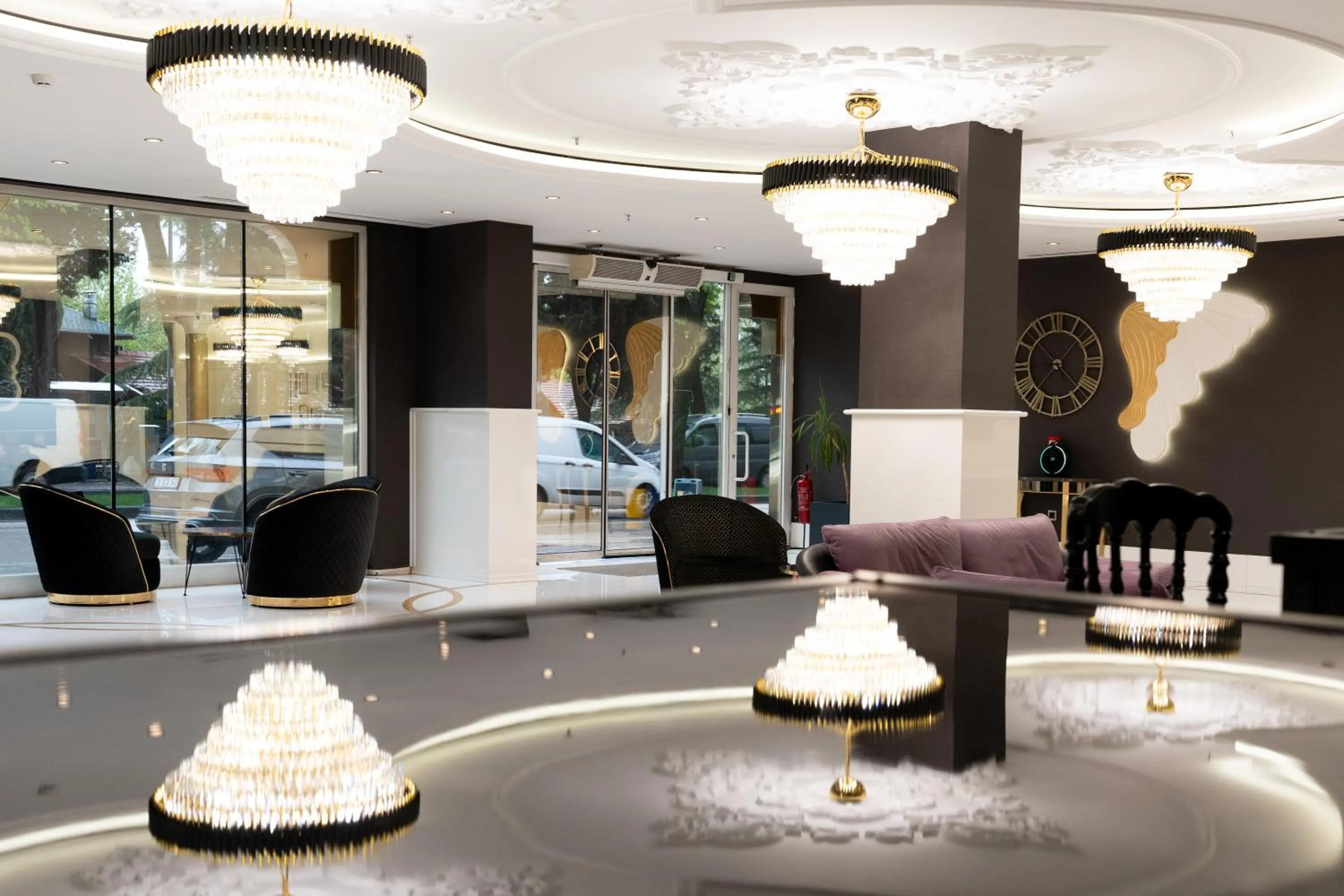 Lobby or reception in Golden Pars Hotel
