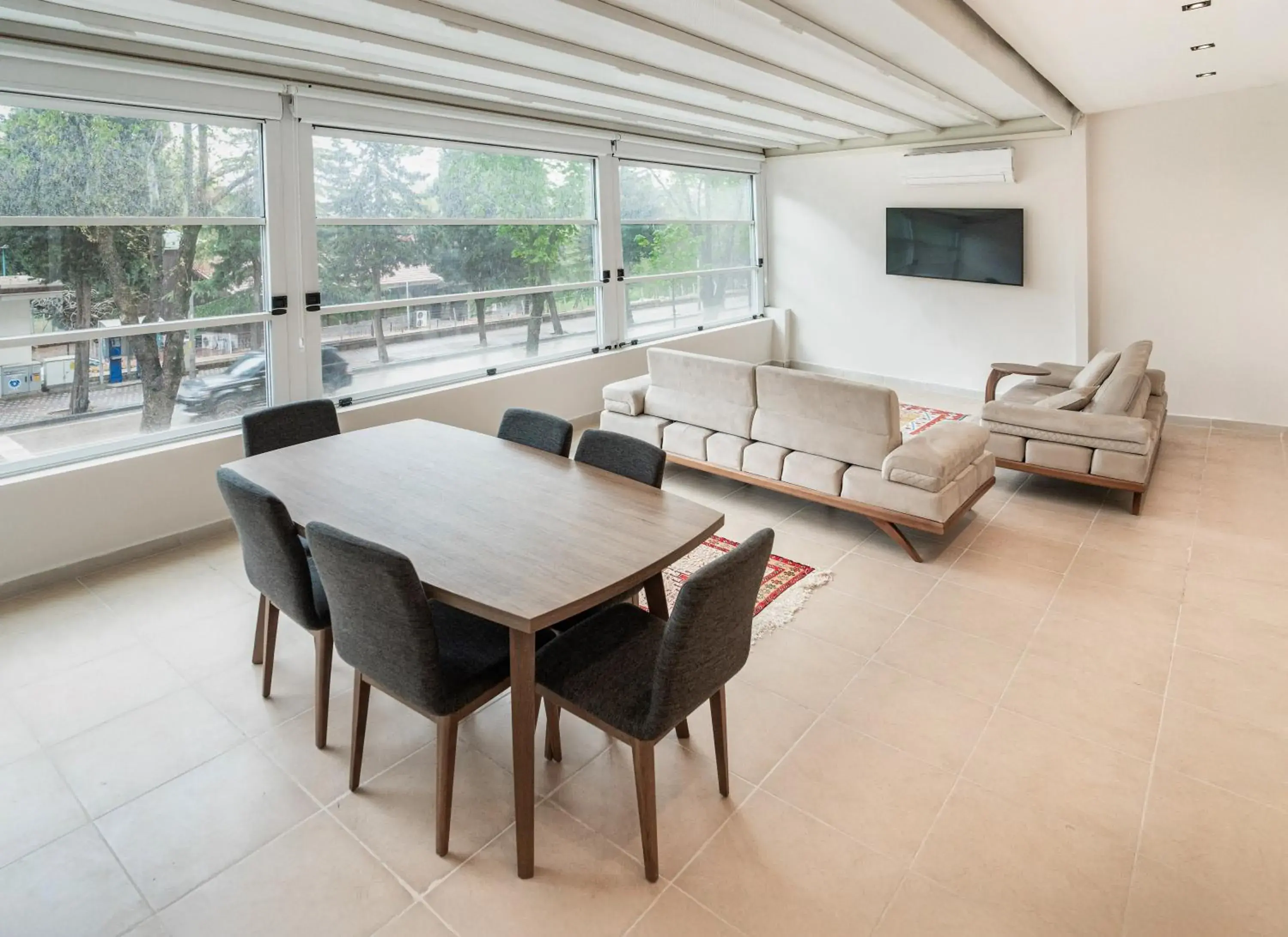 Balcony/Terrace in Golden Pars Hotel Balcony/Terrace in Golden Pars Hotel