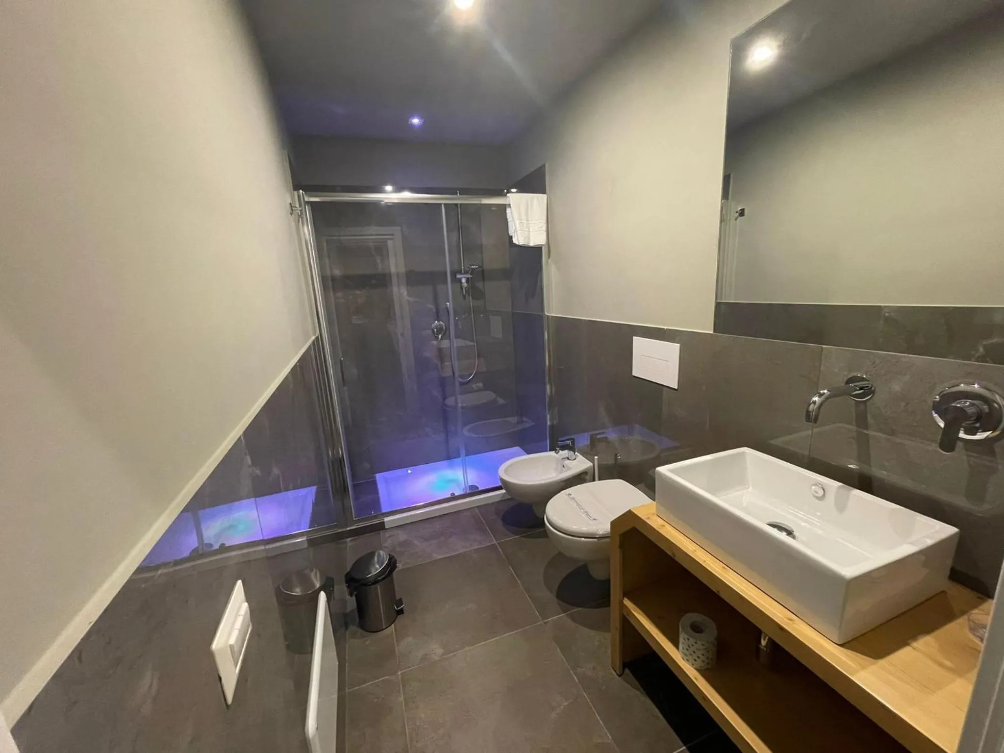 Be Italian Flat Bovio