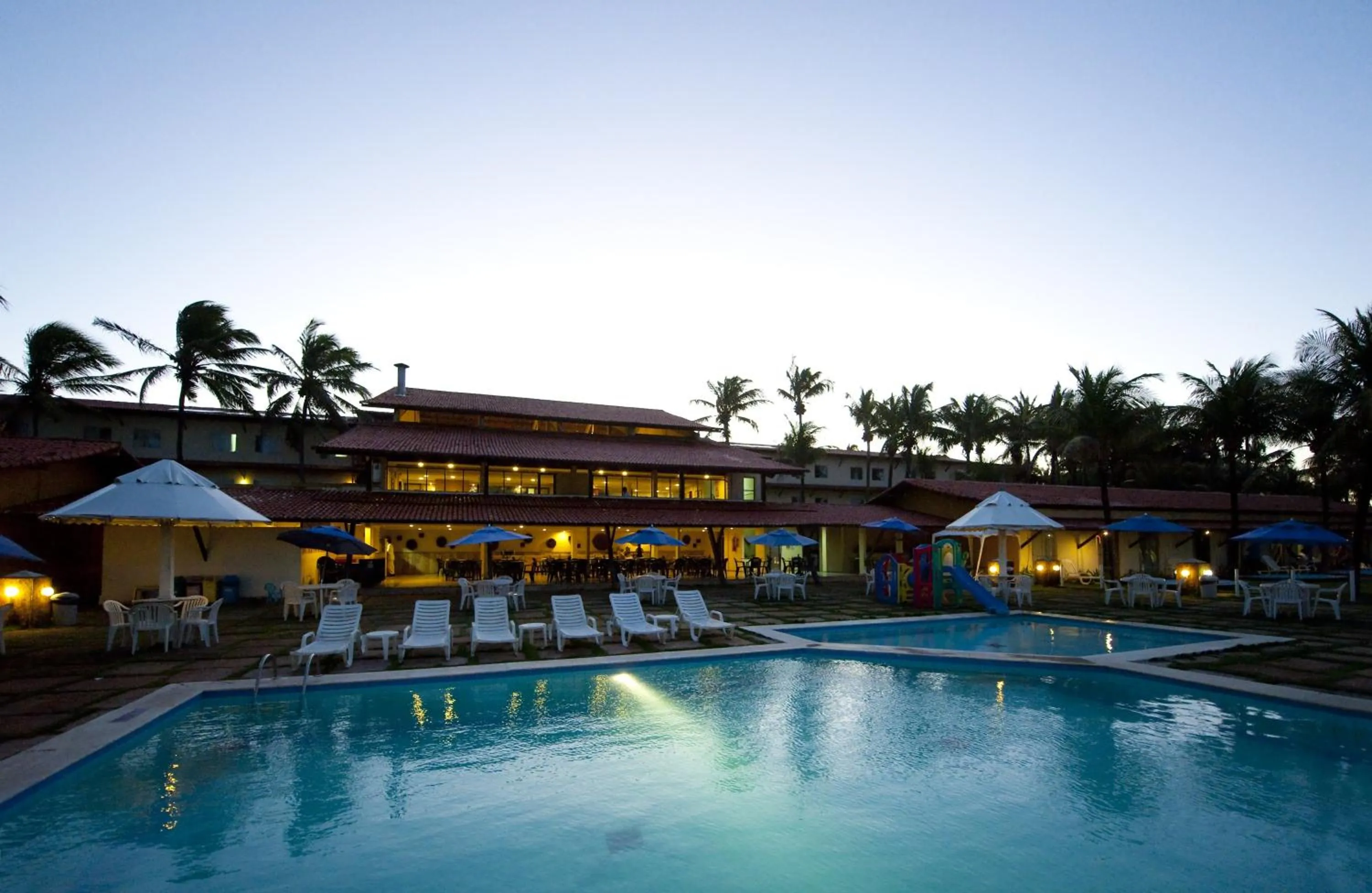Swimming pool in Hotel Marsol Beach Resort