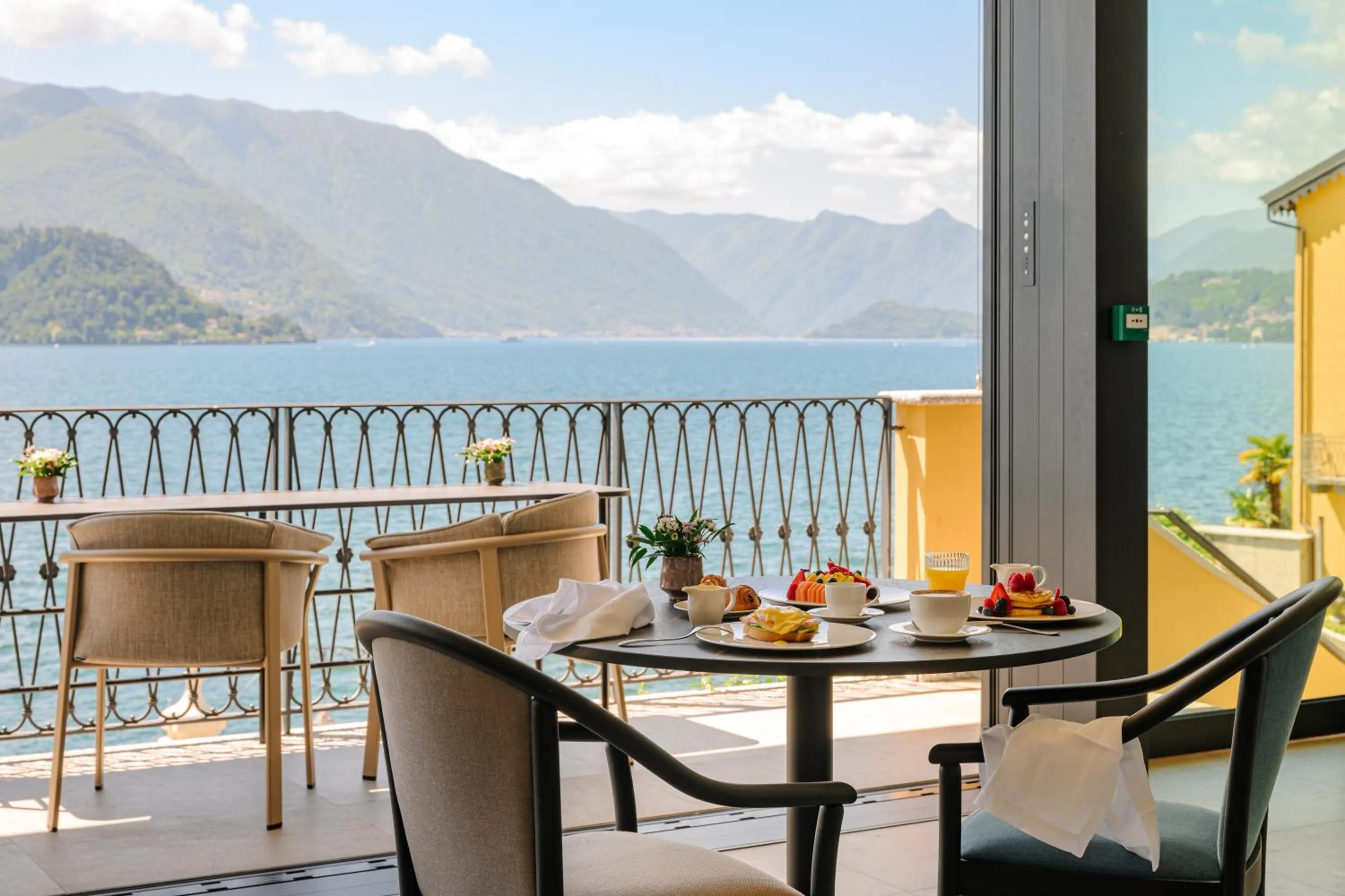 Breakfast in Hotel Royal Victoria, by R Collection Hotels