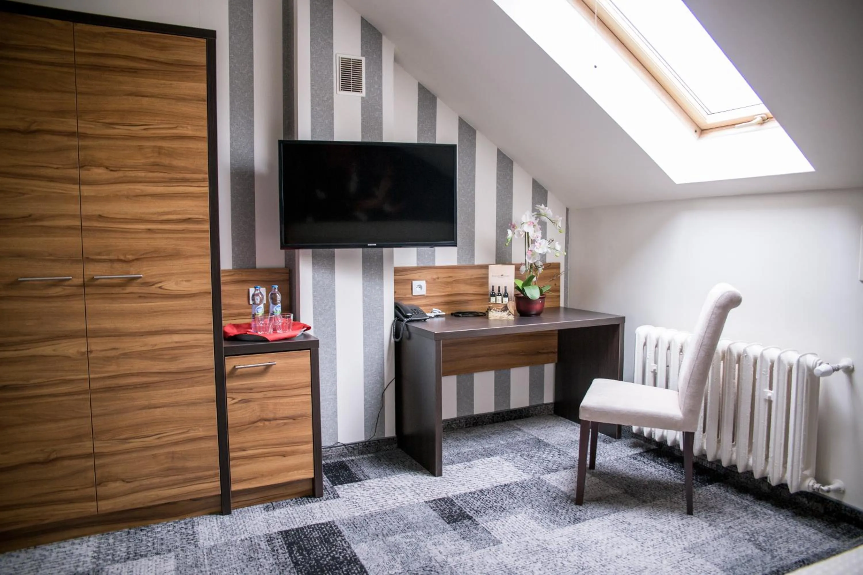 TV and multimedia in Morando