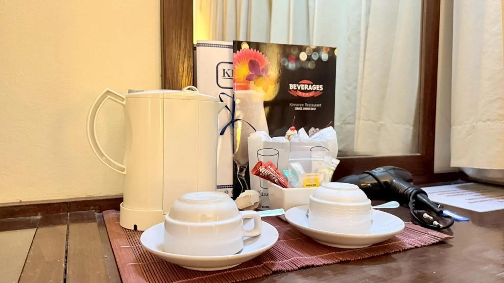 Coffee/tea facilities in Grand Business Inn