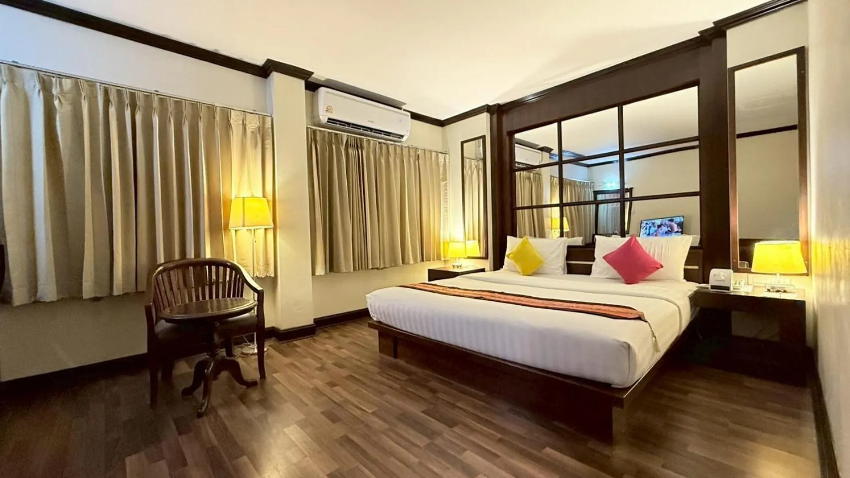 Bedroom, Bed in Grand Business Inn