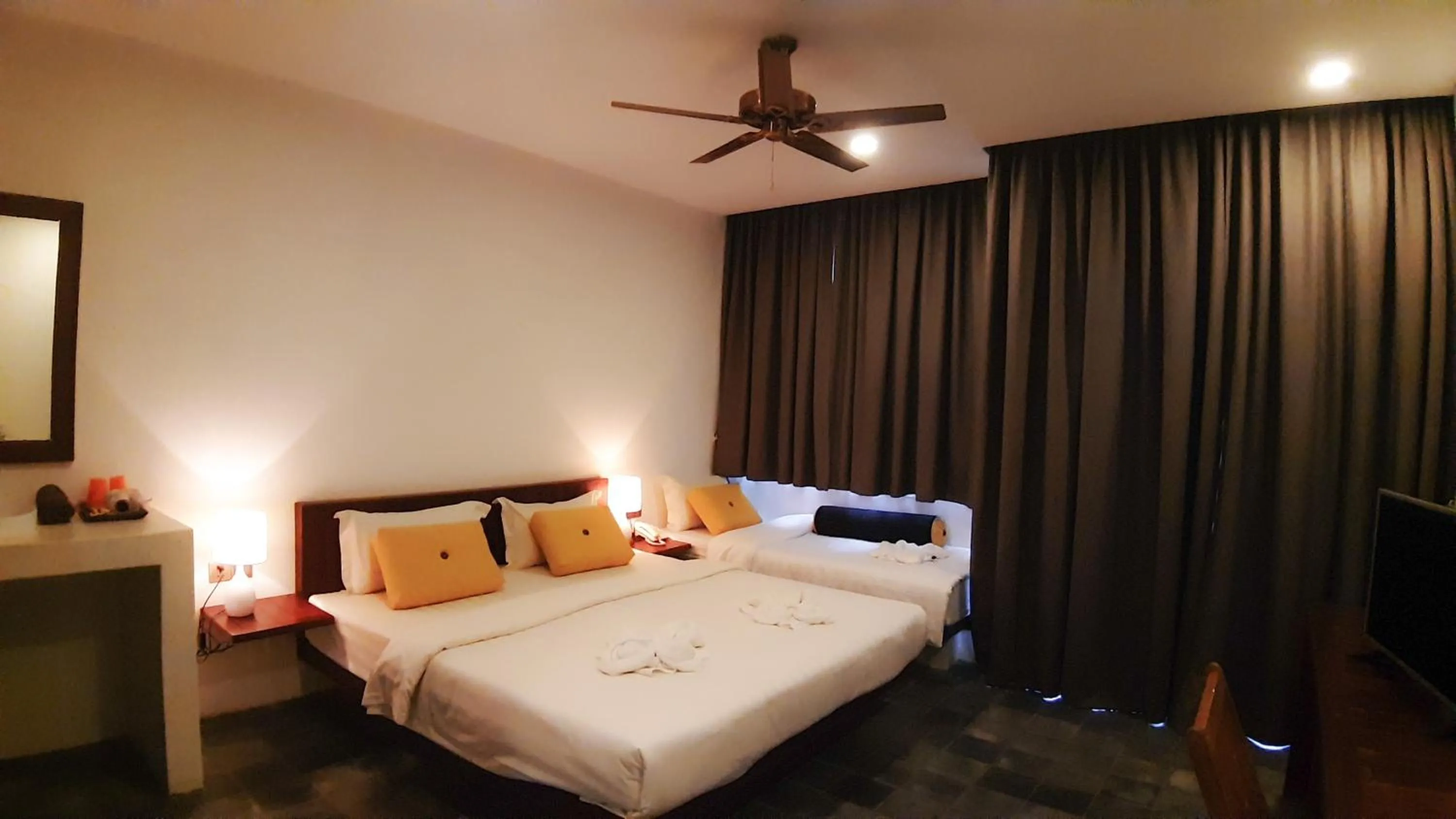 Bedroom, Bed in Sam So Boutique Villa