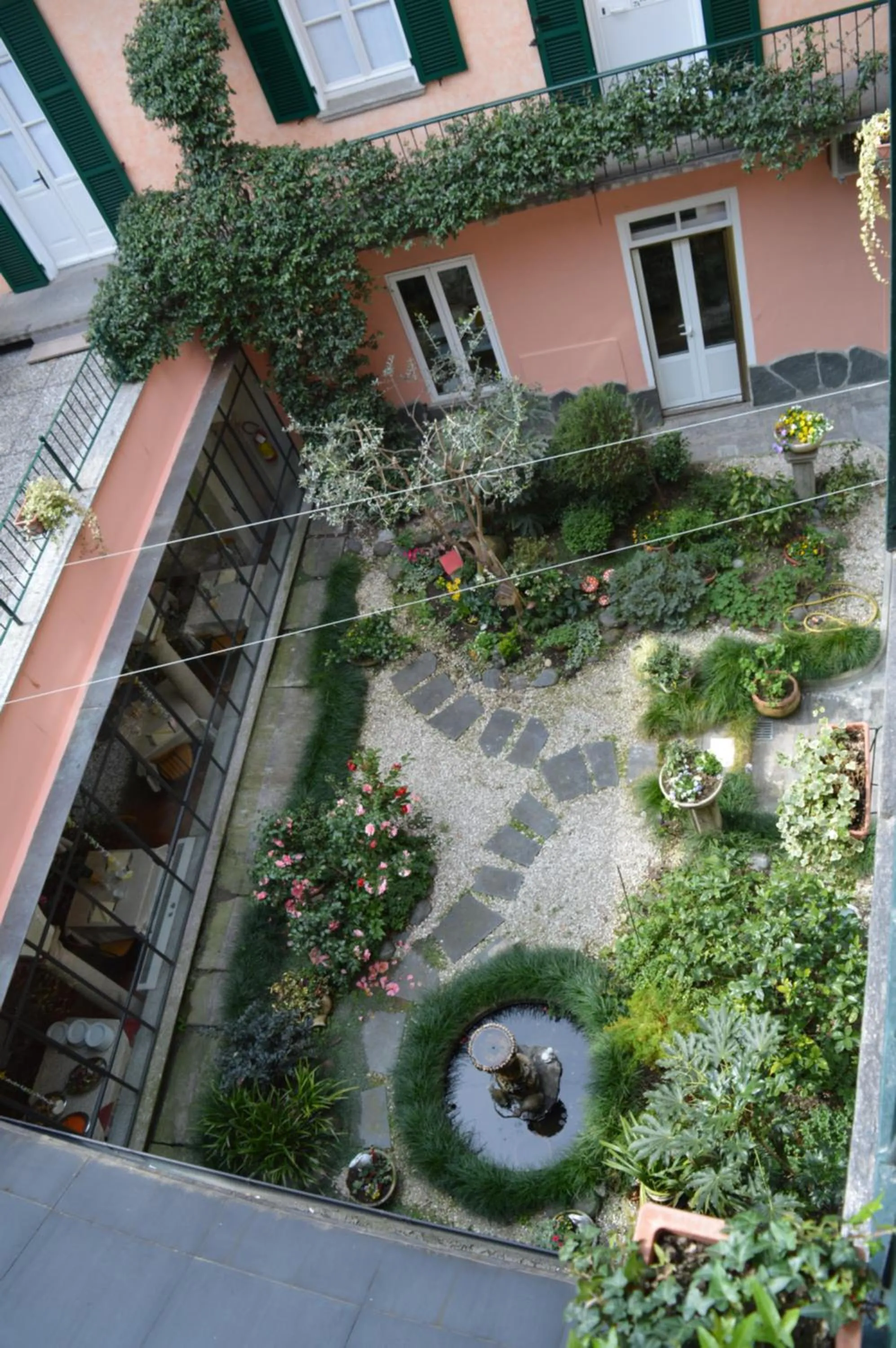 Patio in Albergo Pesce D'oro