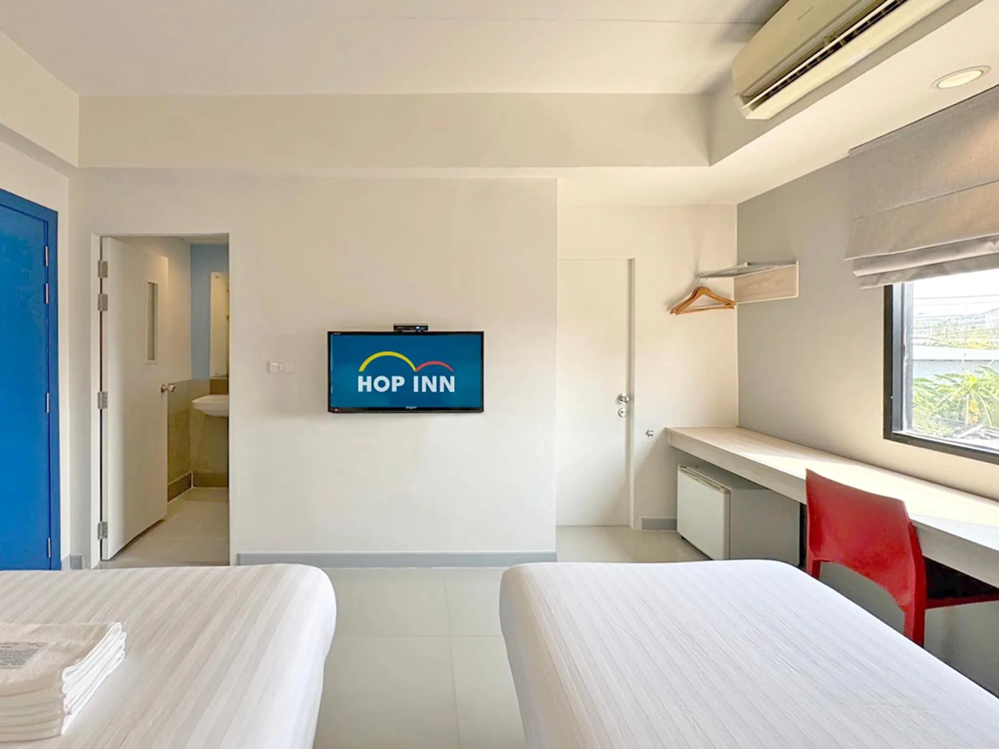Bedroom, Bed in HOP INN Chanthaburi