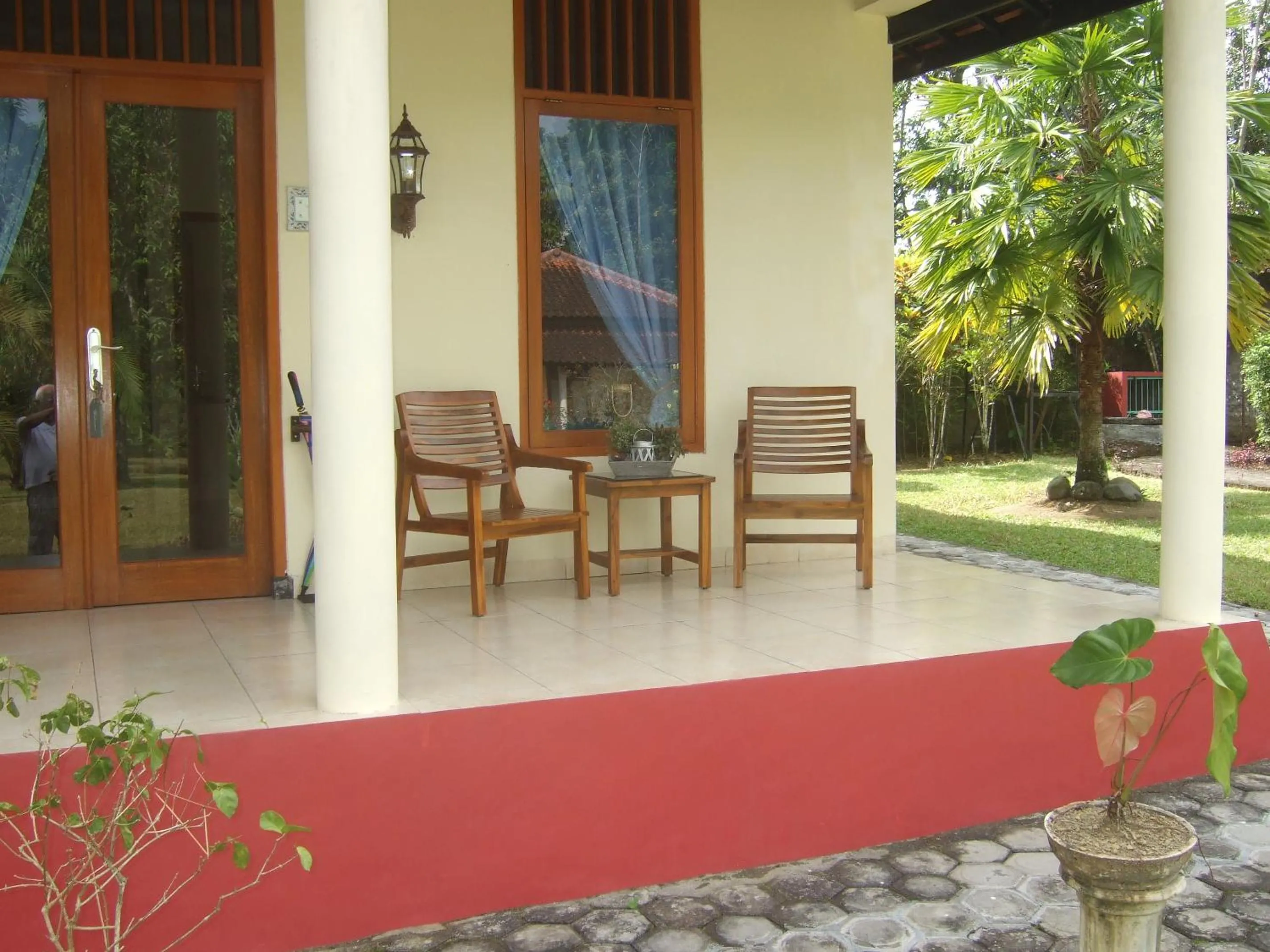 Standard Twin Room with Garden View in Guesthouse Rumah Senang