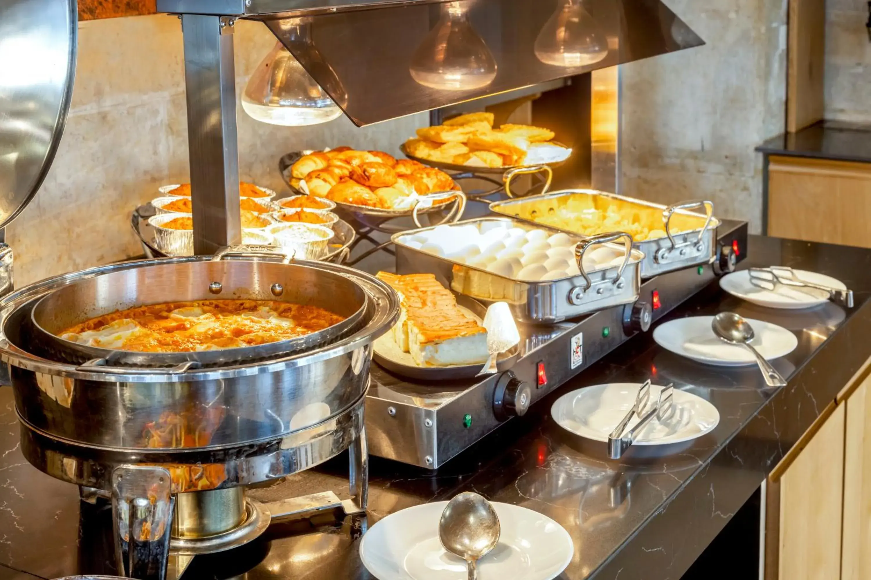 Breakfast in Ramon Suites by Smart Hotels Breakfast in Ramon Suites by Smart Hotels