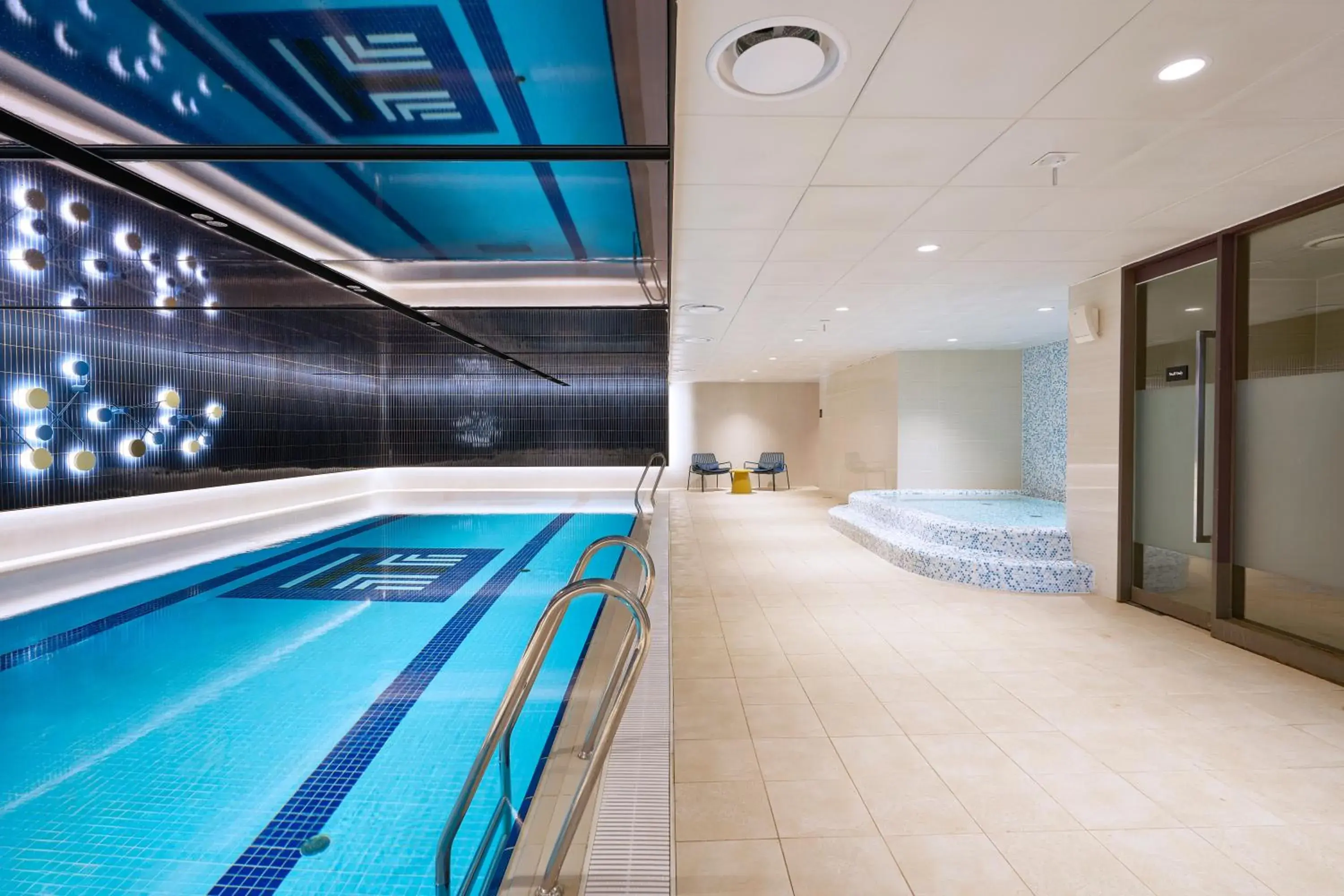 Swimming pool in voco Seoul Myeongdong by IHG Swimming pool in voco Seoul Myeongdong by IHG