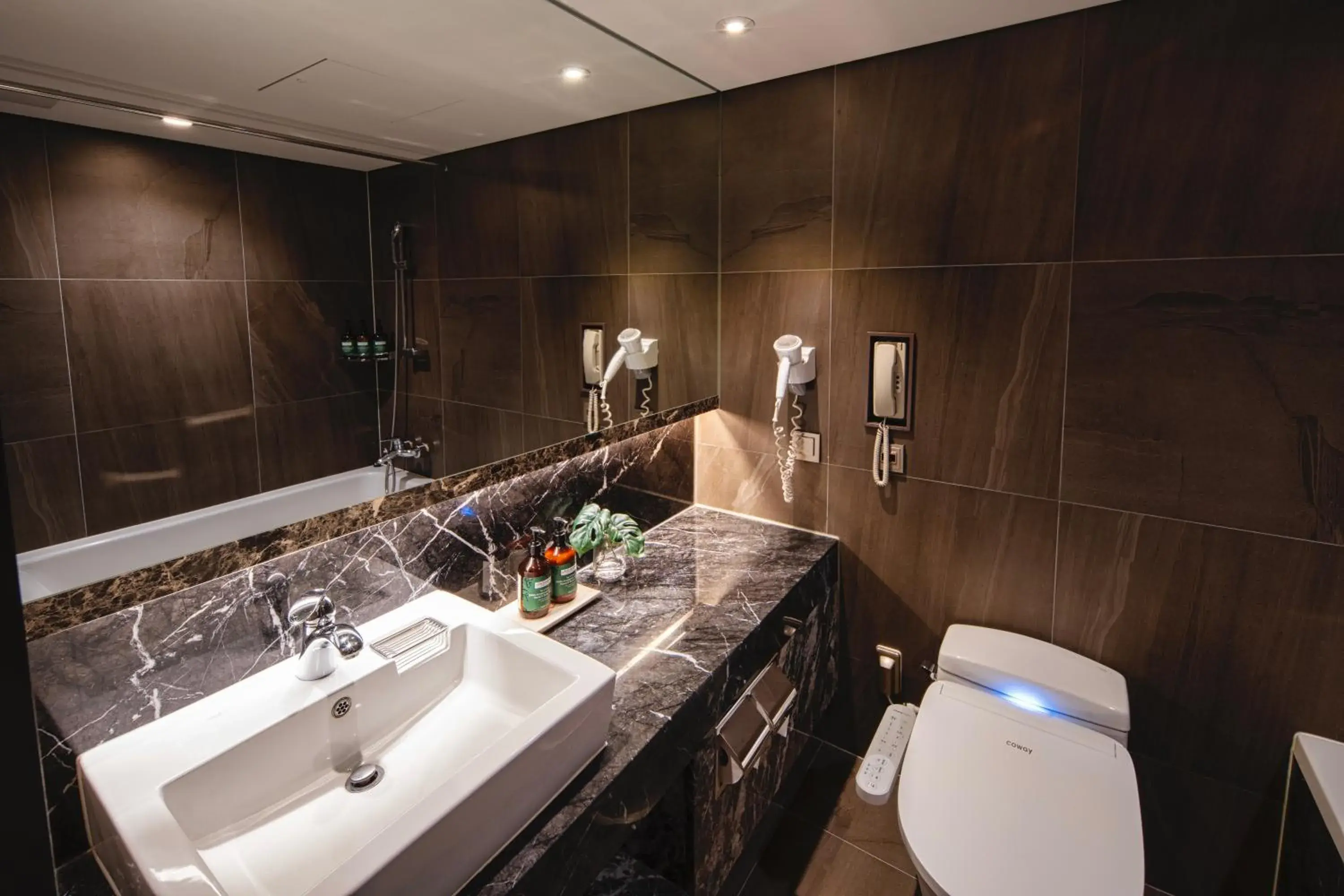 Bathroom in voco Seoul Myeongdong by IHG Bathroom in voco Seoul Myeongdong by IHG