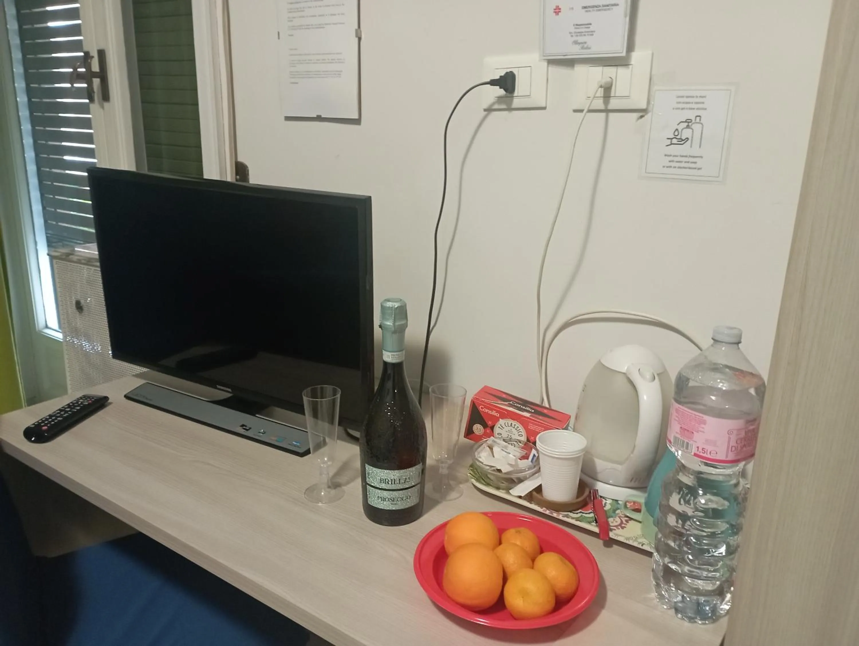 room service in Olimpica Relais guest house