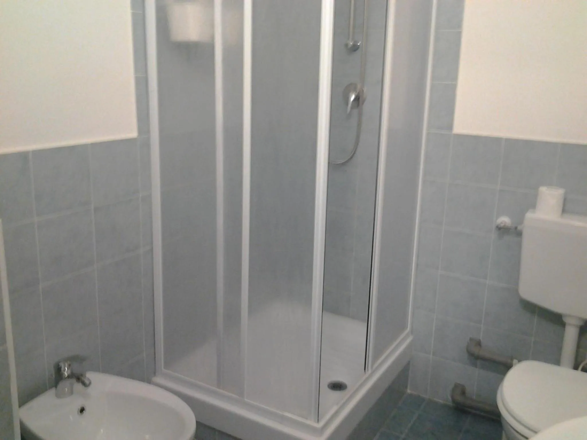 Shower in Olimpica Relais guest house