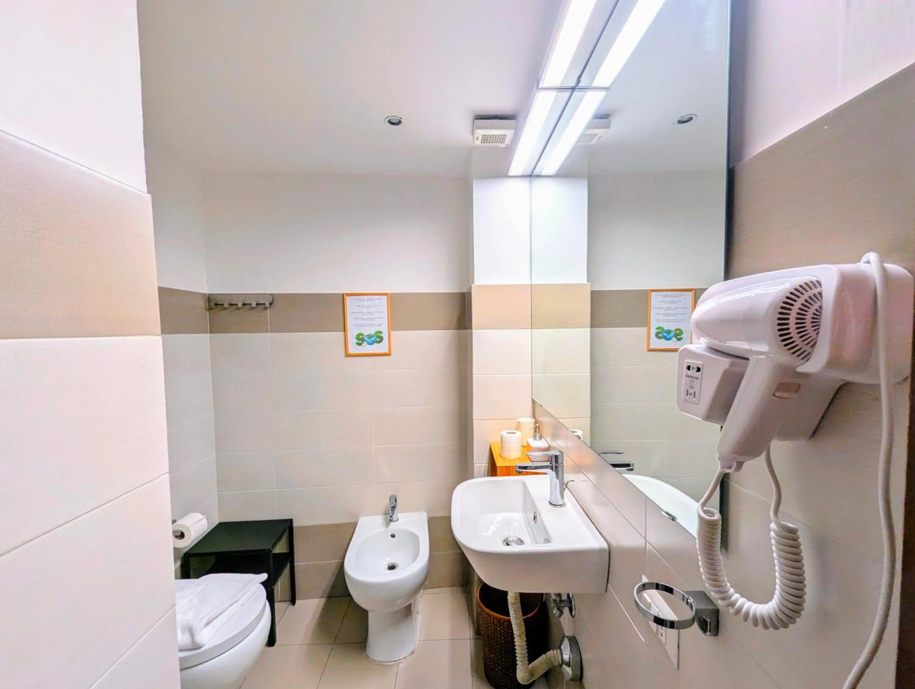 Shower in Locanda Dell'Arte