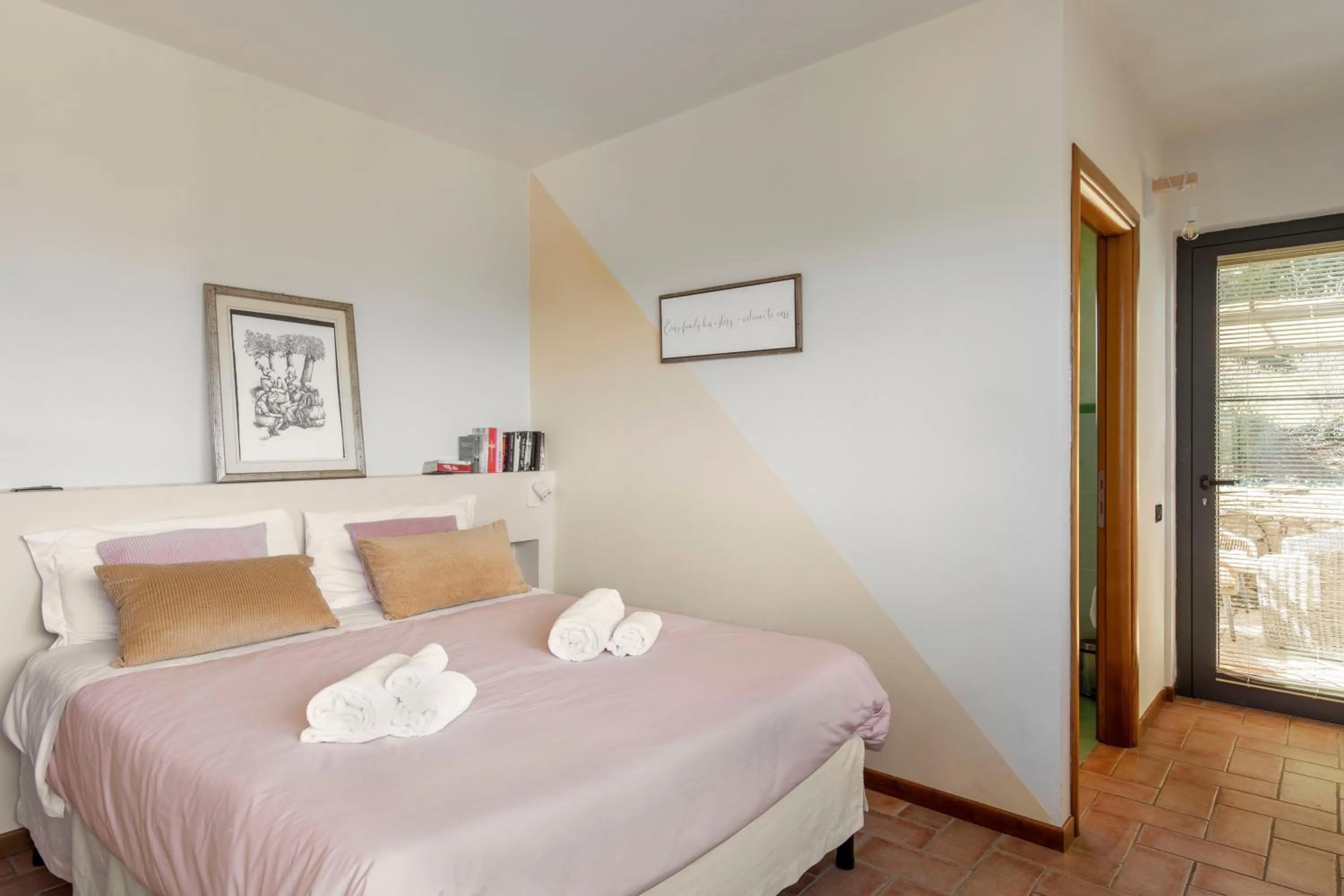 Bedroom, Bed in Holiday Prato Verde