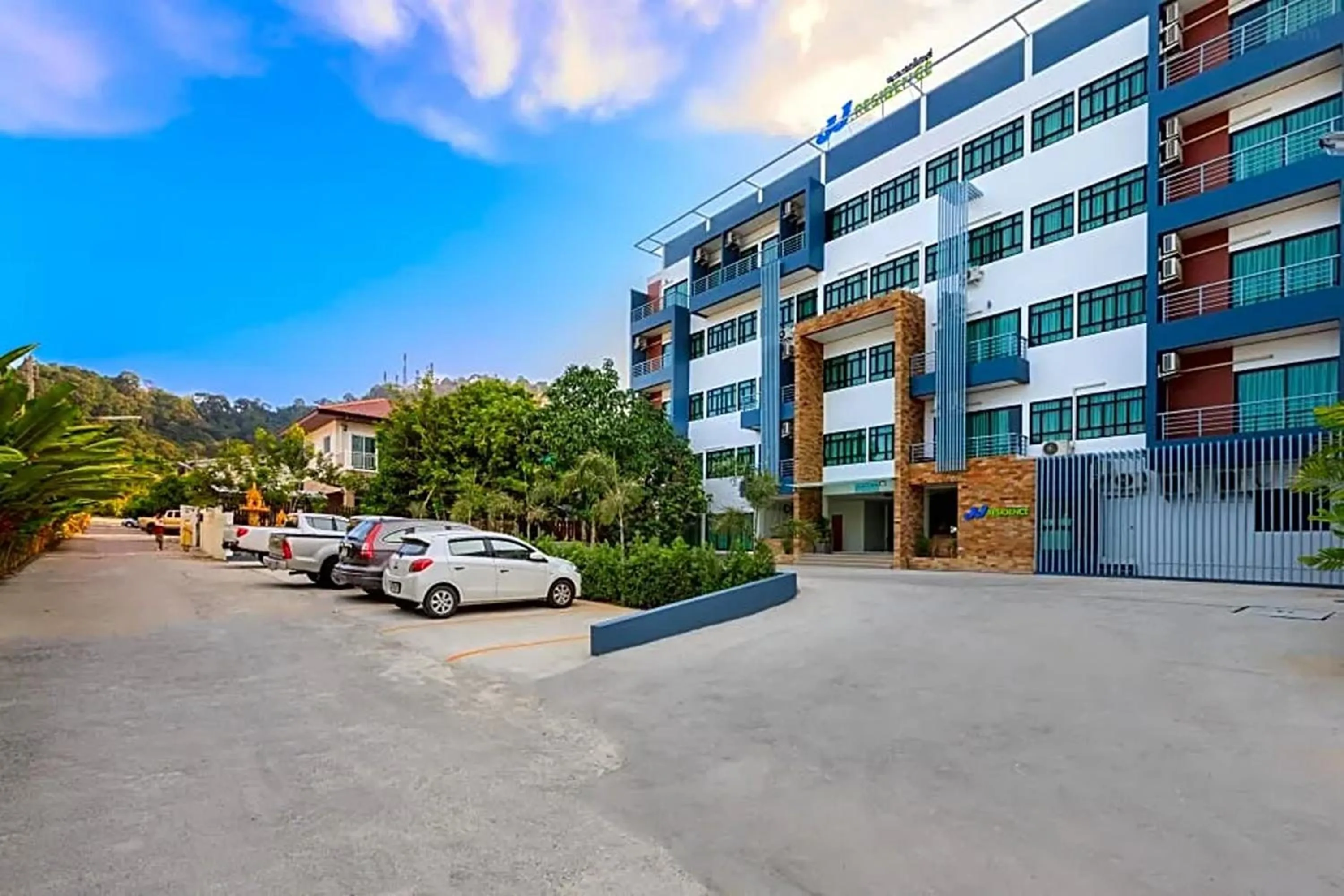 JJ Residence Phuket Town