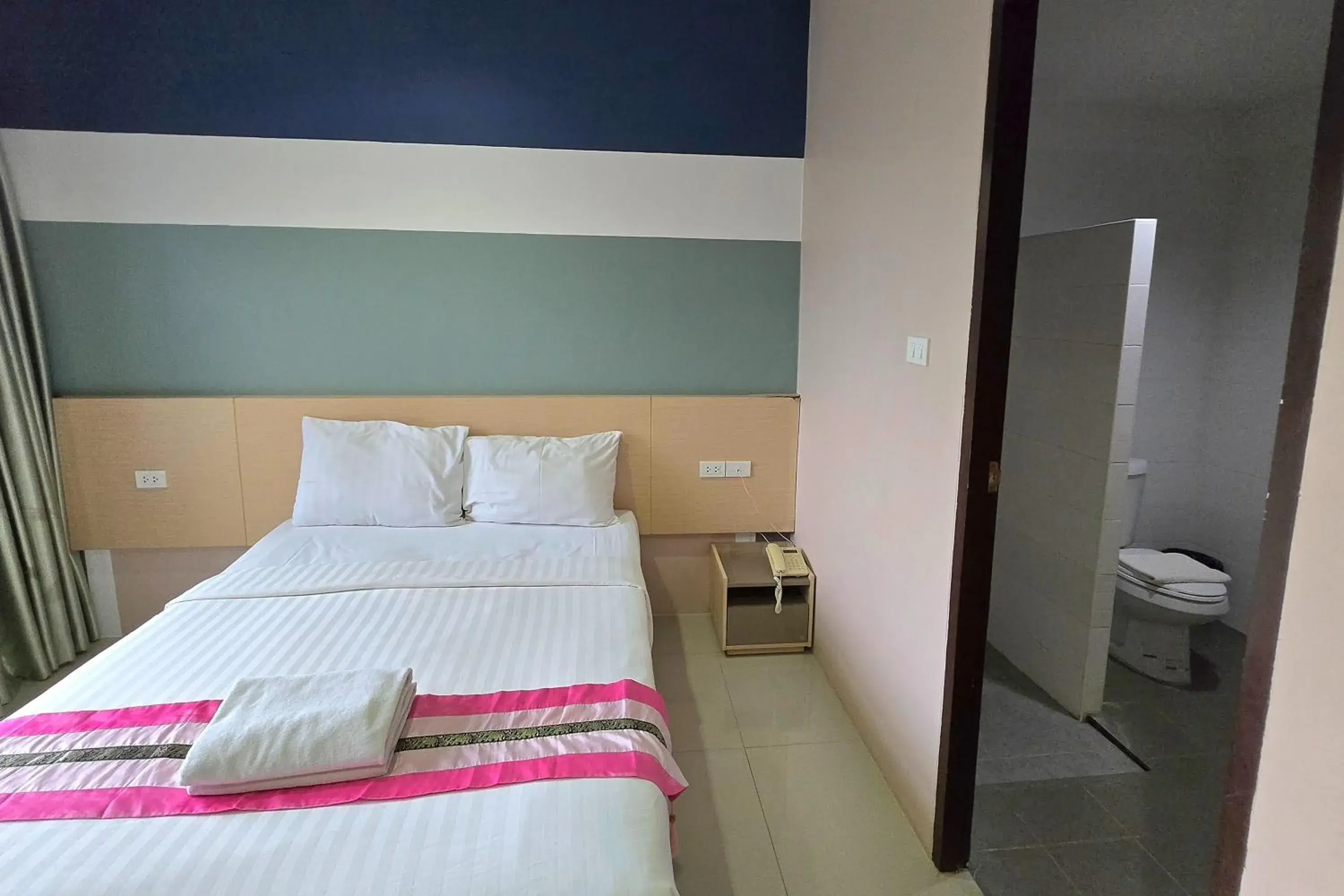 Toilet, Bed in JJ Residence Phuket Town Toilet, Bed in JJ Residence Phuket Town