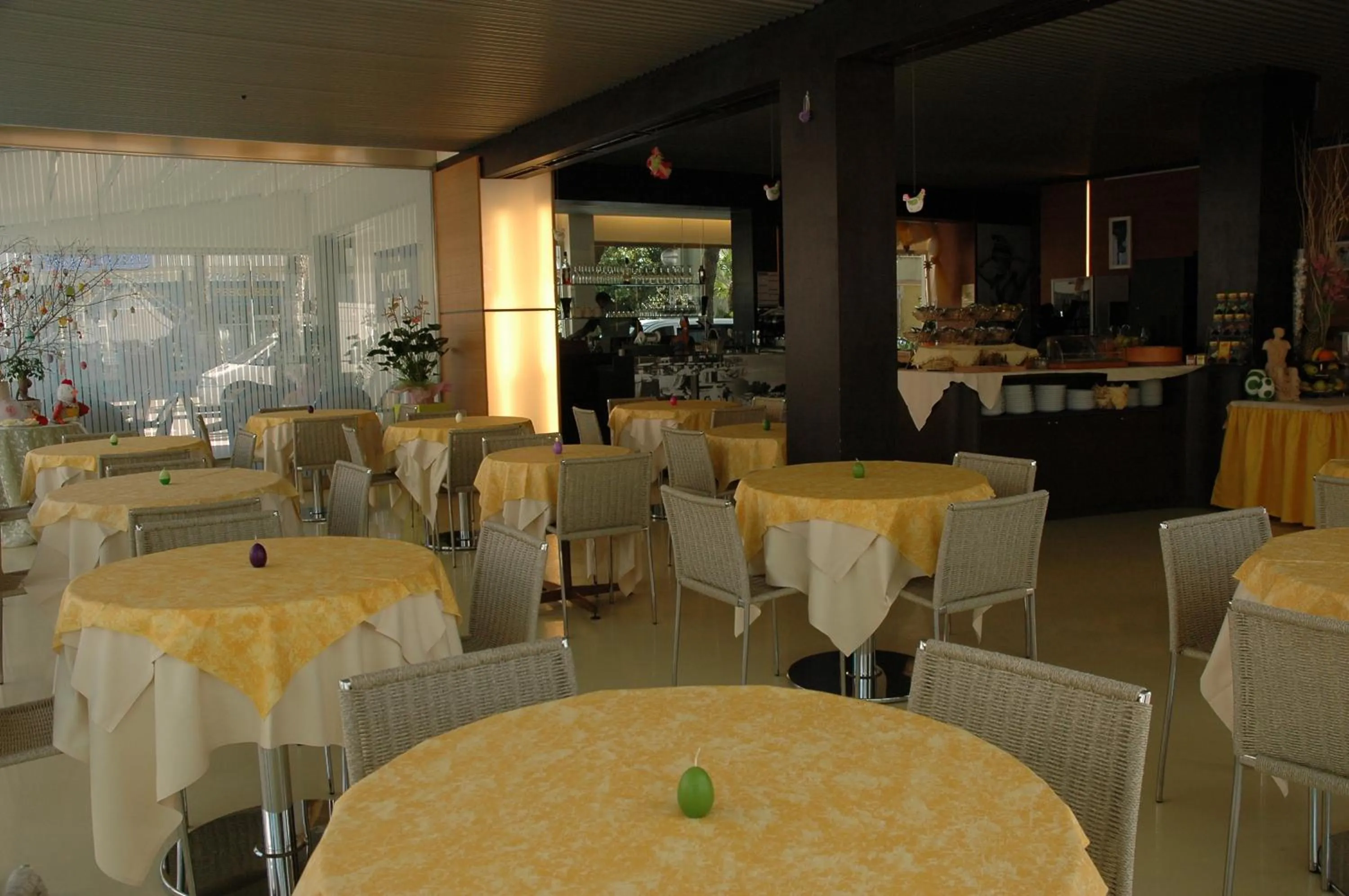Restaurant/places to eat in Hotel Elvia