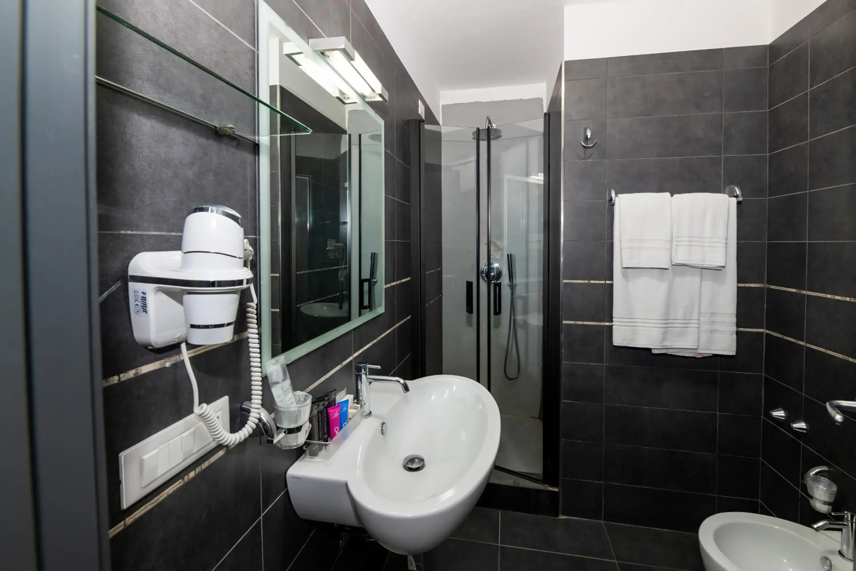 Standard Family Room in Golden Hotel Standard Family Room in Golden Hotel