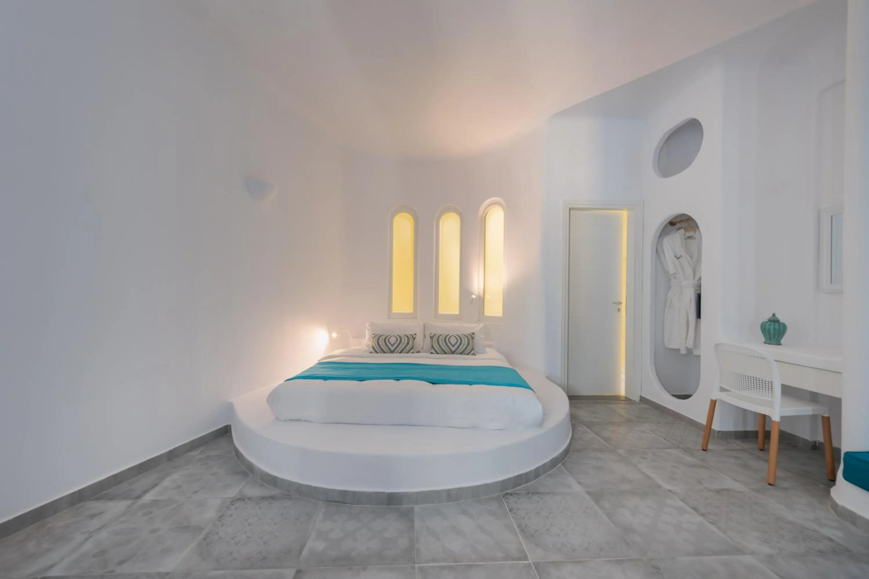 Bedroom, Bed in Anemomilos