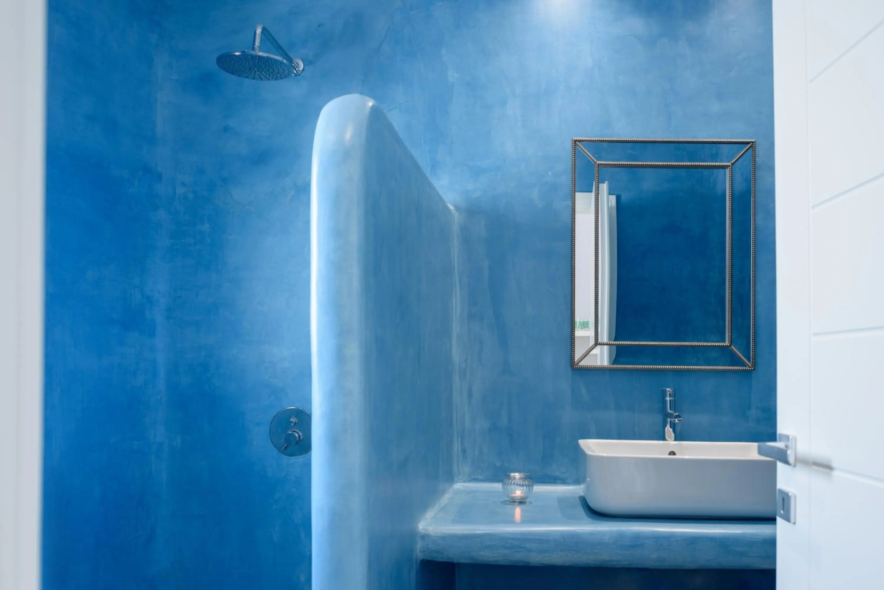 Bathroom in Anemomilos