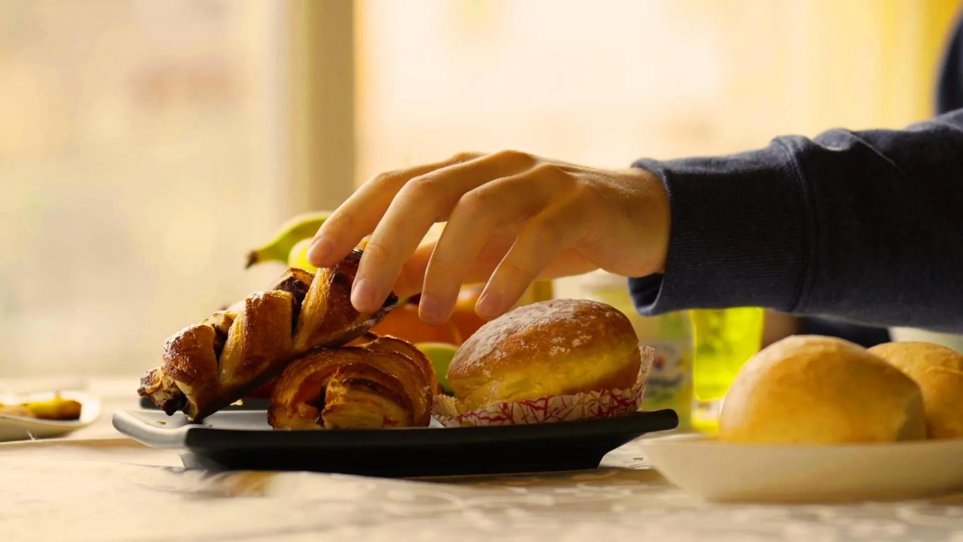 Food and drinks in T'AMI Hotel Resort Spa