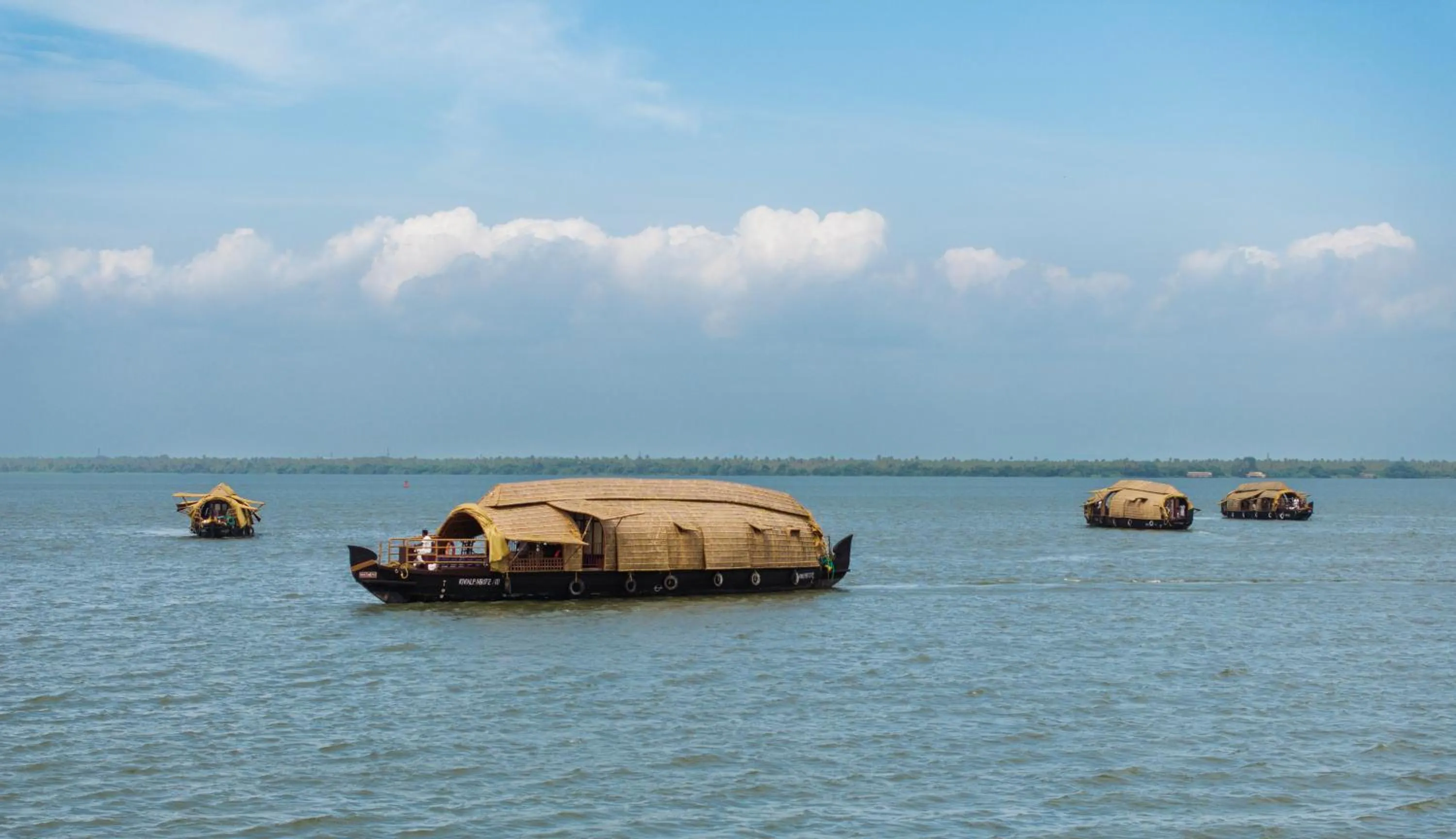 Spice Coast Cruises - Houseboat, A CGH Earth Experience
