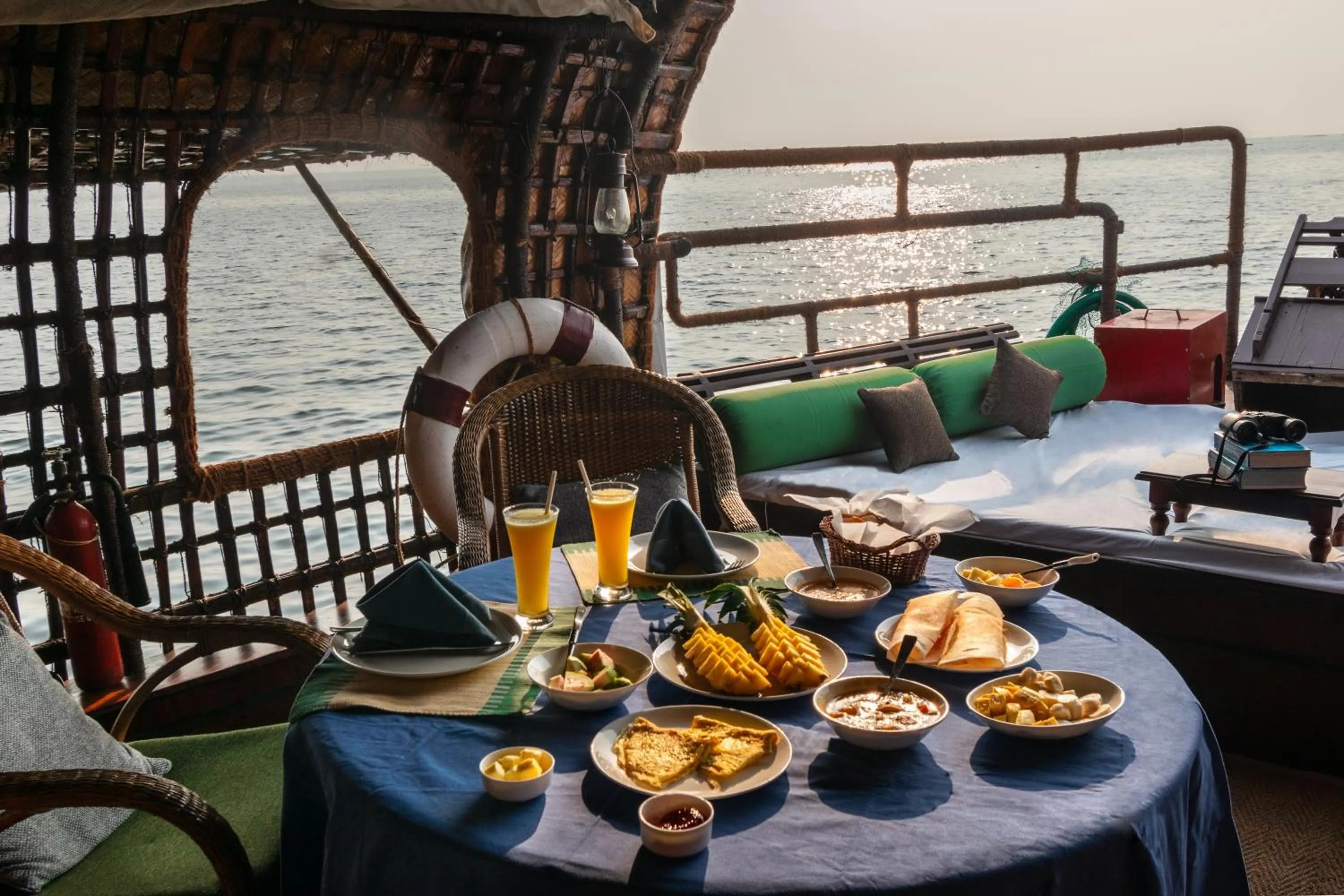 Spice Coast Cruises - Houseboat, A CGH Earth Experience