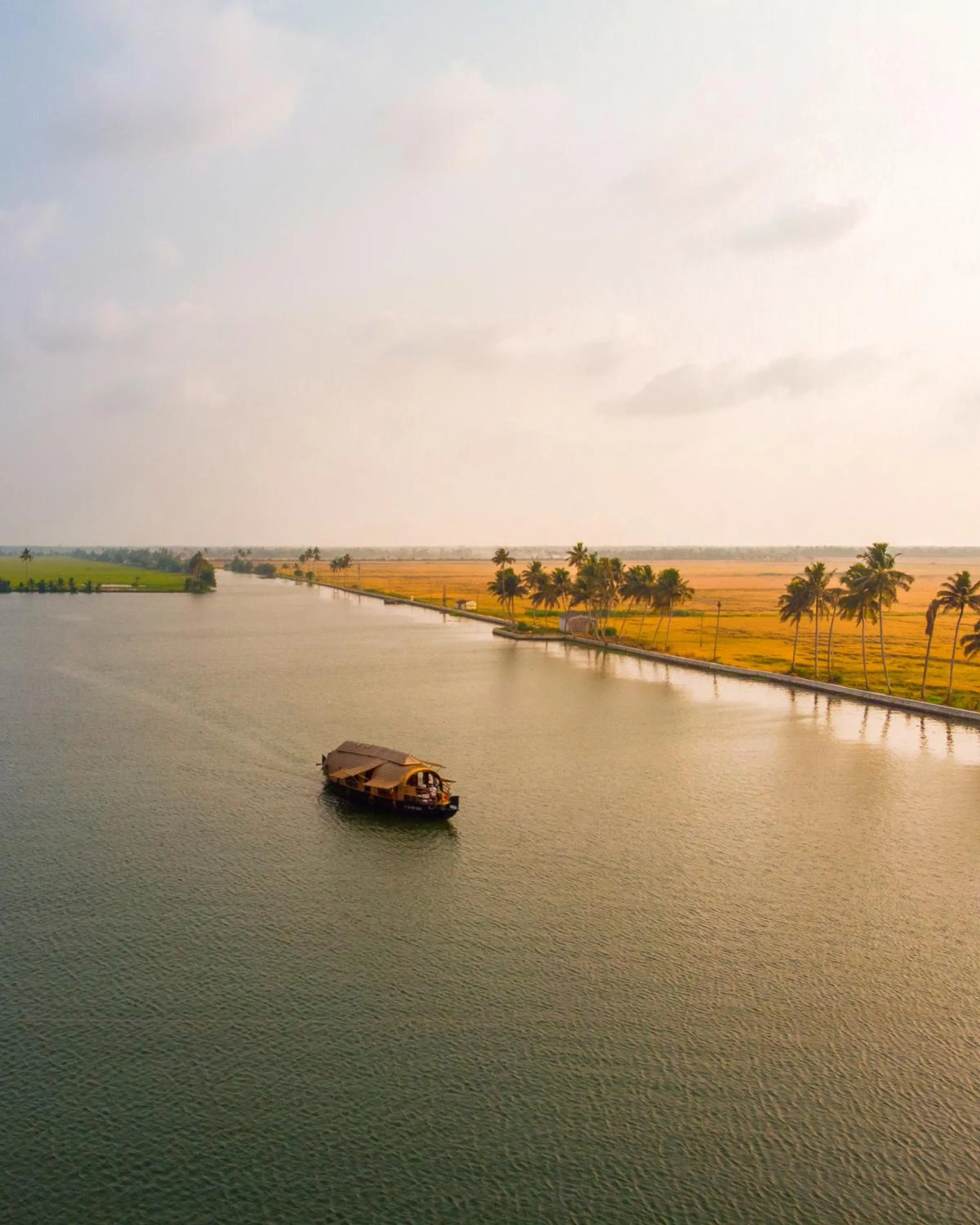 Lake view in Spice Coast Cruises - Houseboat, A CGH Earth Experience