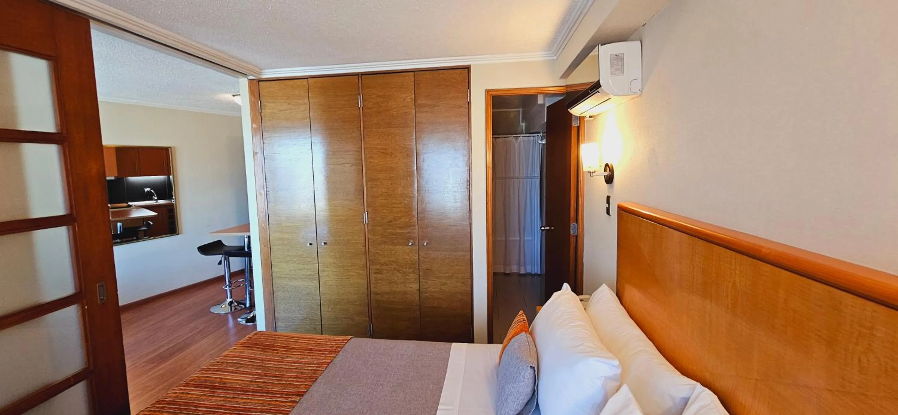 Bedroom, Bed in RQ Santiago